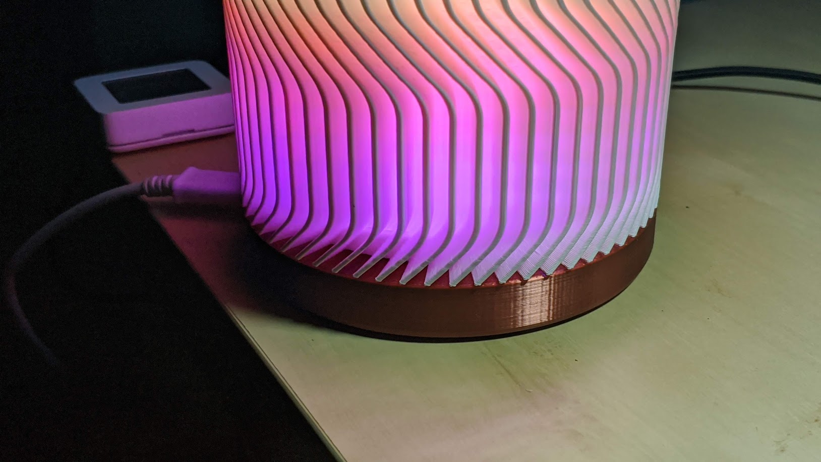 Neowave - Usb RGB WiFi Moodlamp