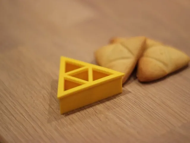 Zelda Triforce Cookie Cutter