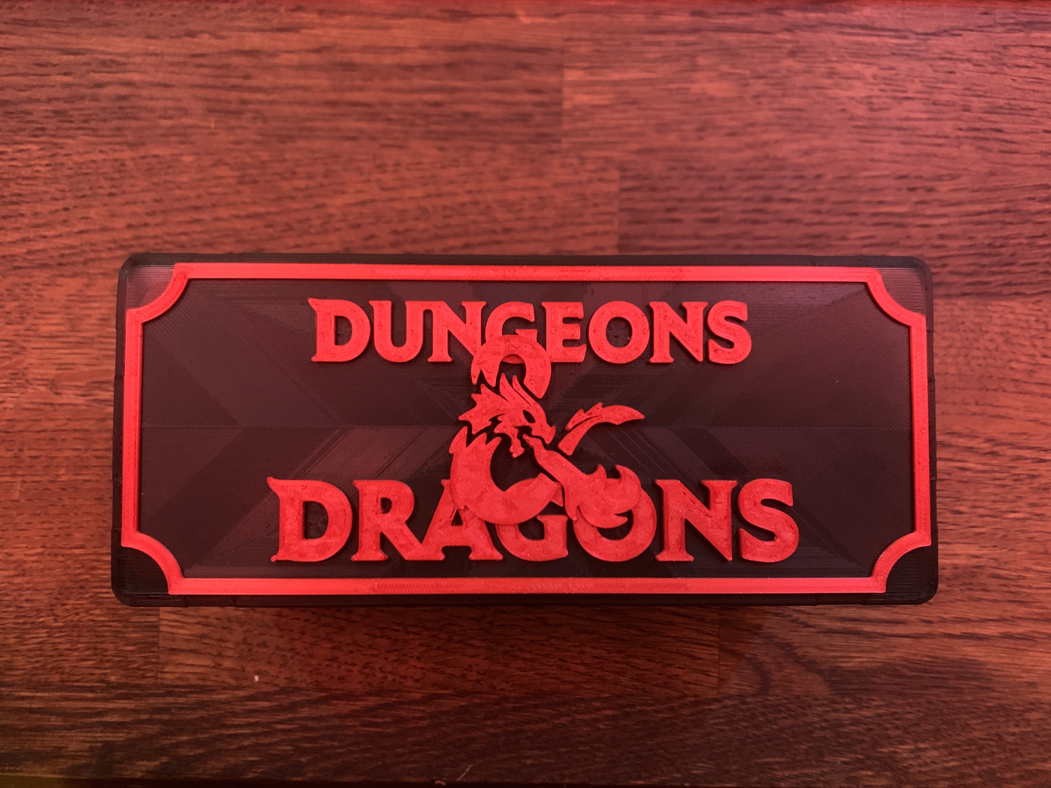 Dungeons and Dragons Logo plate