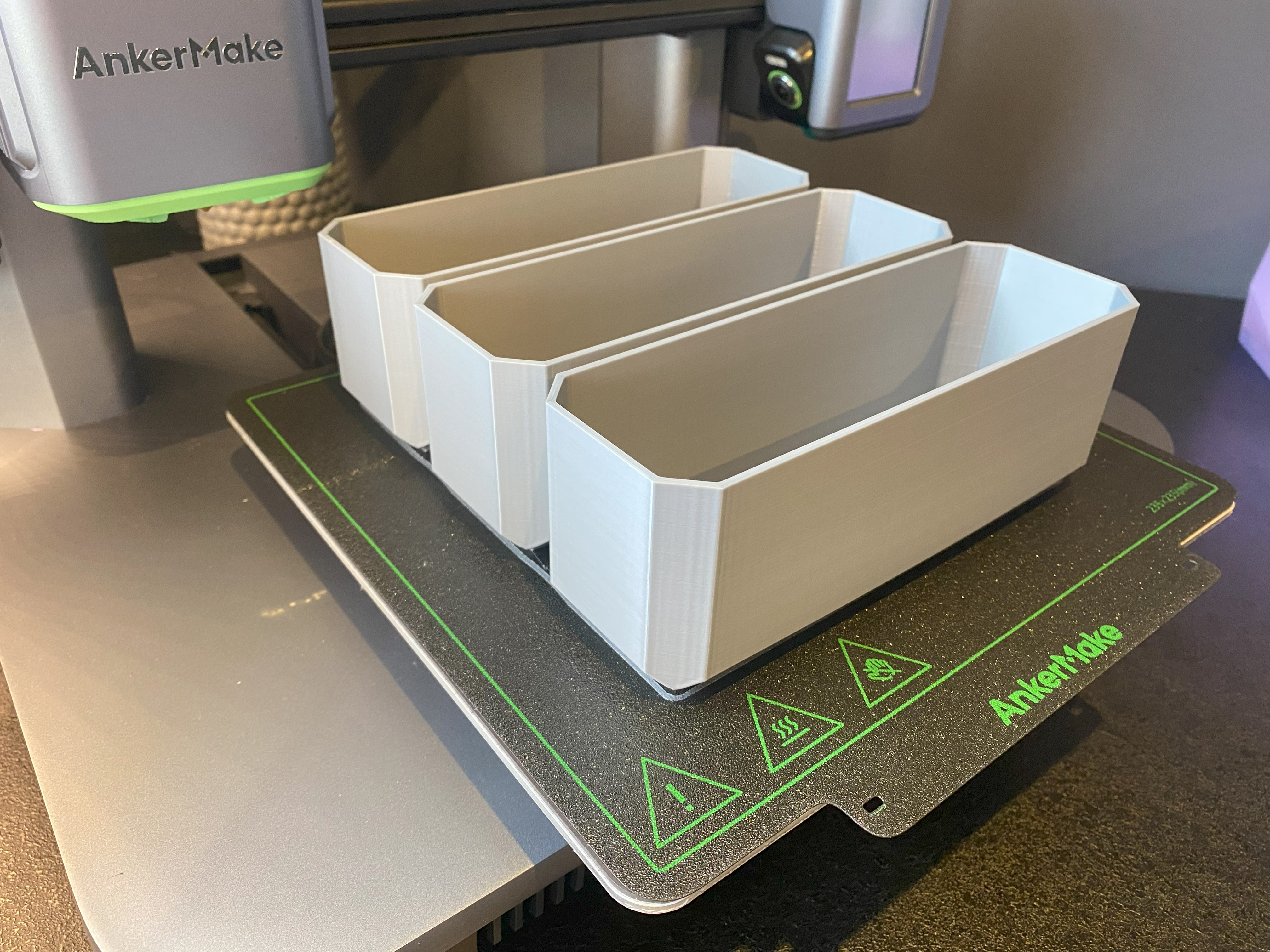 Miniatura 3 do modelo 3D Simple Planter Pot