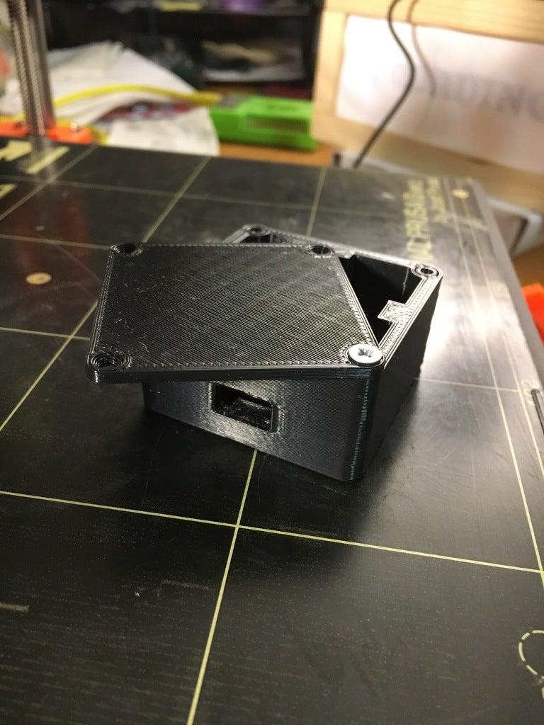 Witty Enclosure — miniatura 2