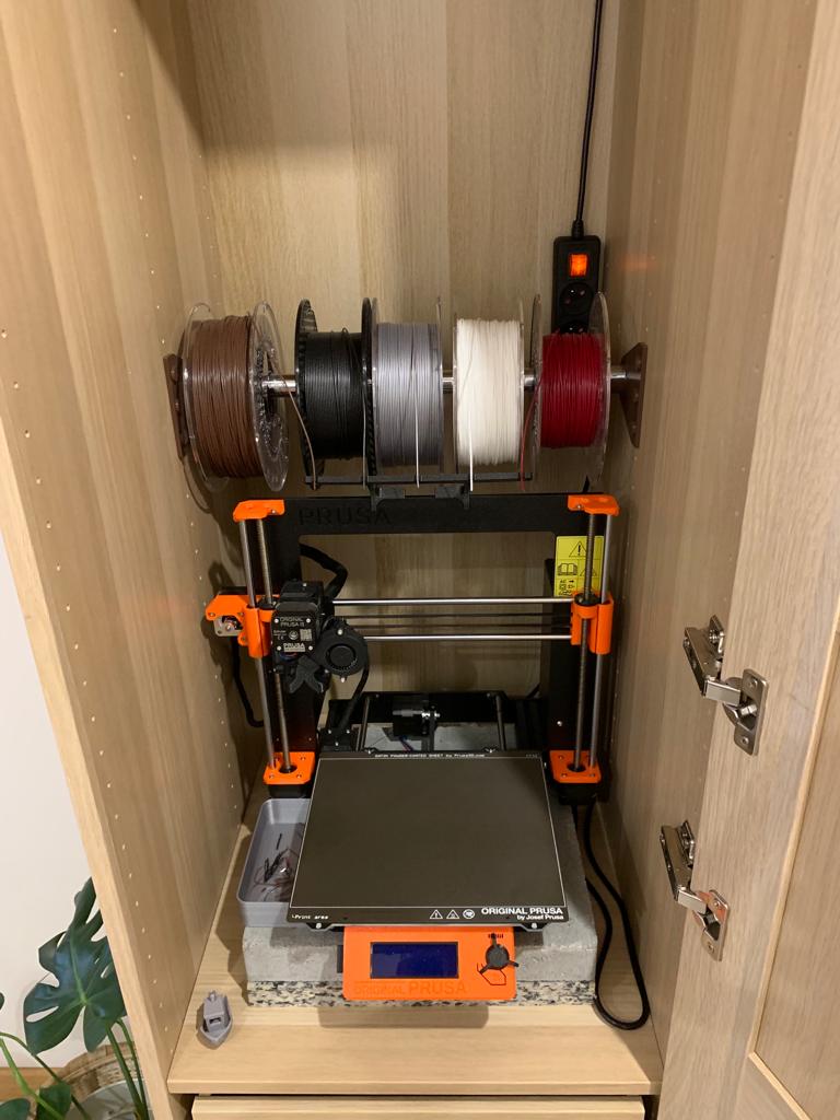 Prusa filament guide (5 spools) by Tomek Zimoch Download free STL