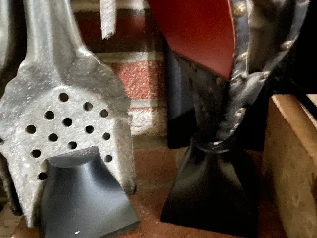 Fireplace_Shovel_stand