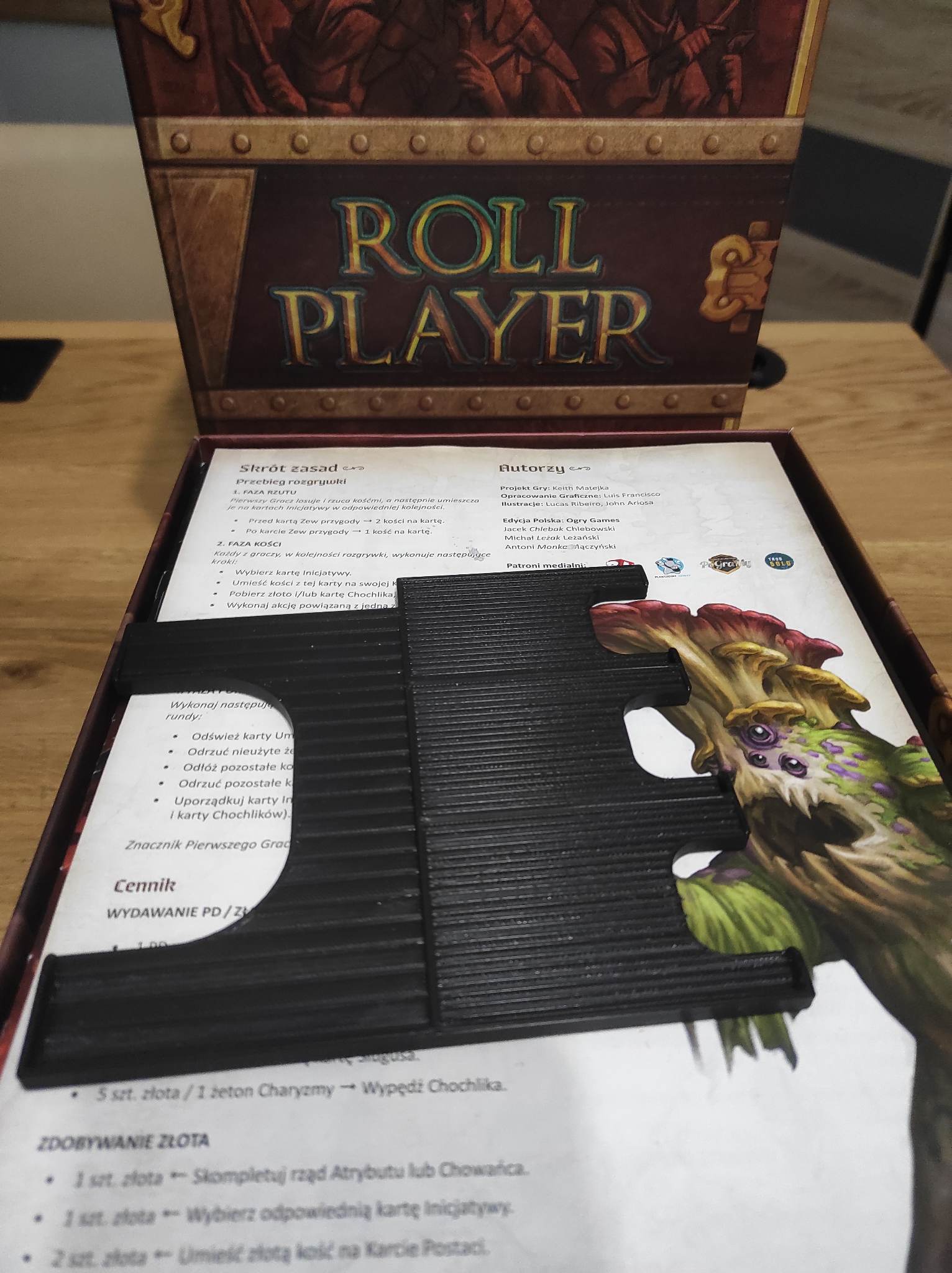 Roll Player Big Box Board Game Insert / Organizer by Sortirus