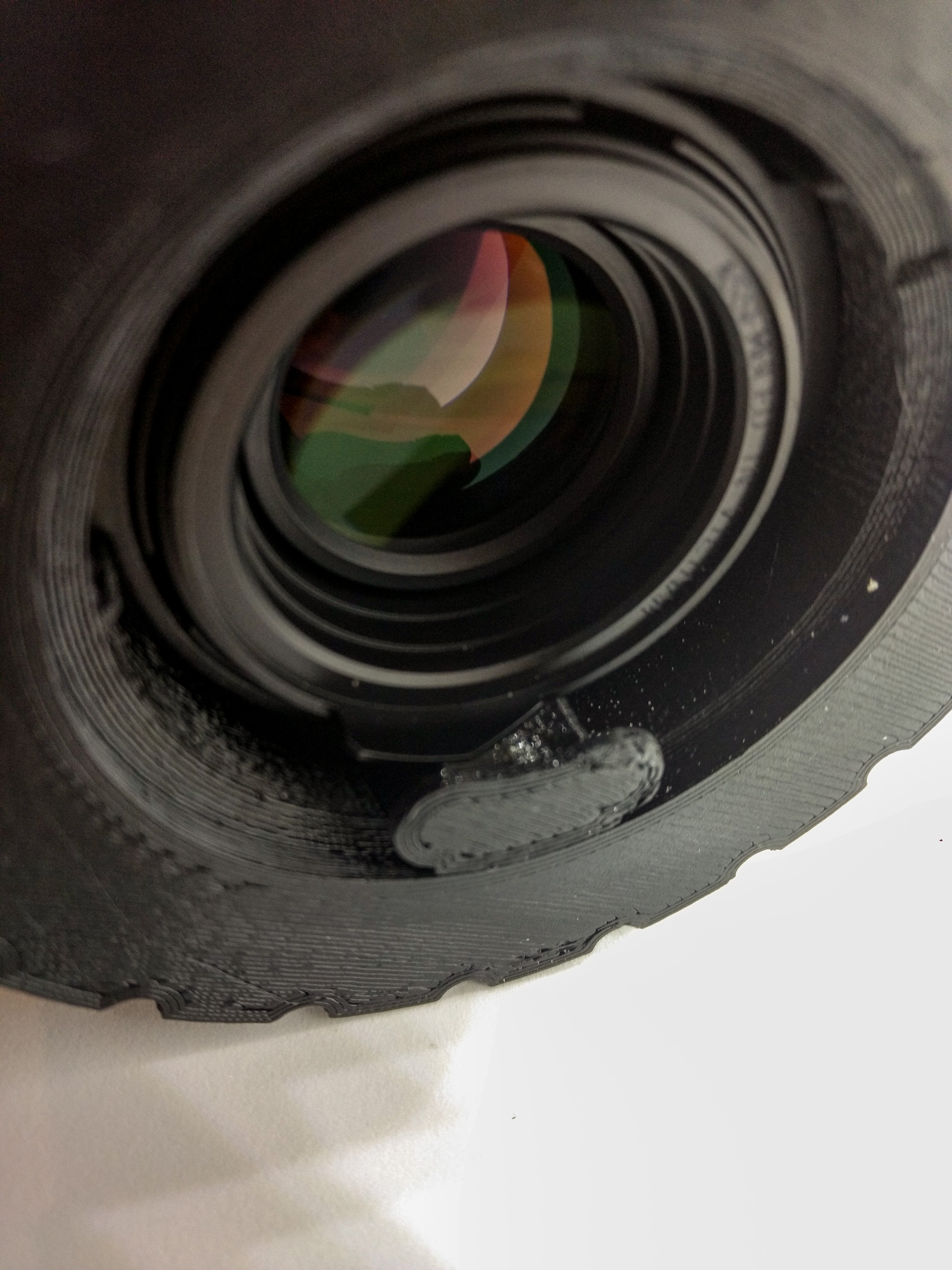 Pentax K-mount aperture latch for ringlight adapter