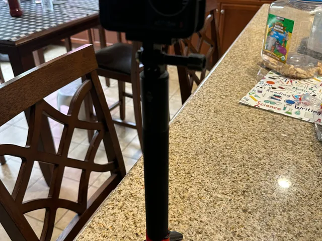 Magnetic Print-in-Place Tripod Adapter for 1/4 in Bolt