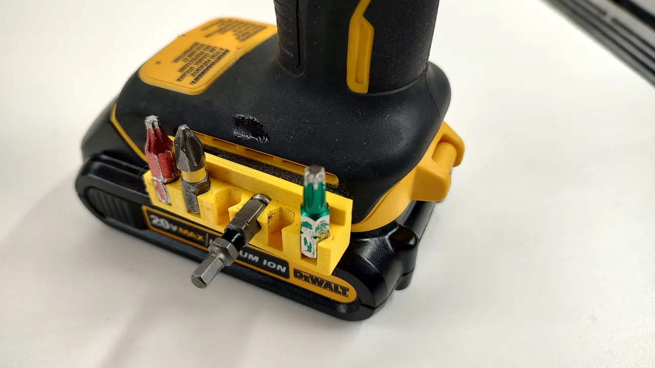 Dewalt drill bit online holder