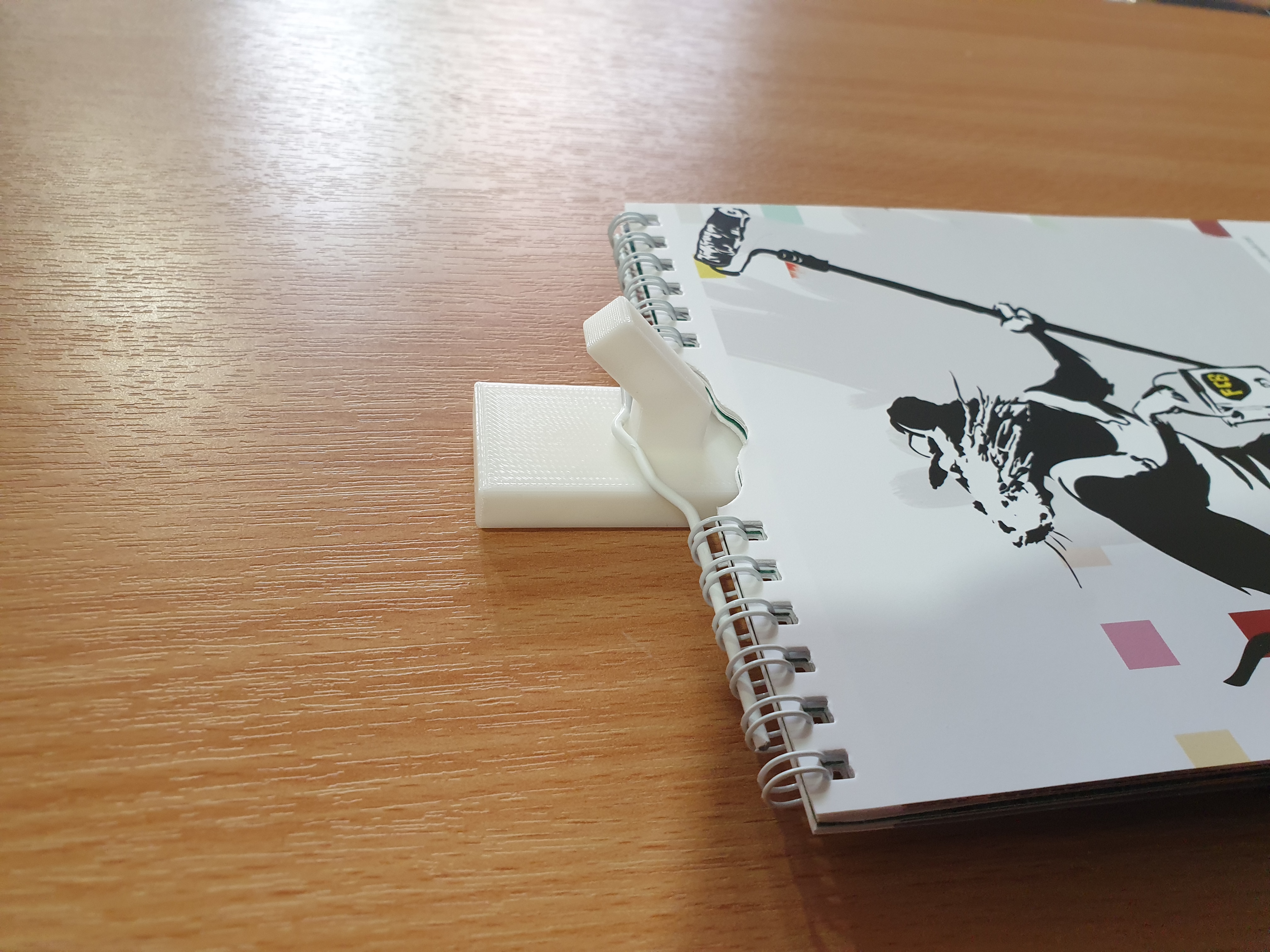 Miniatura 4 do modelo 3D Command Strip Hook