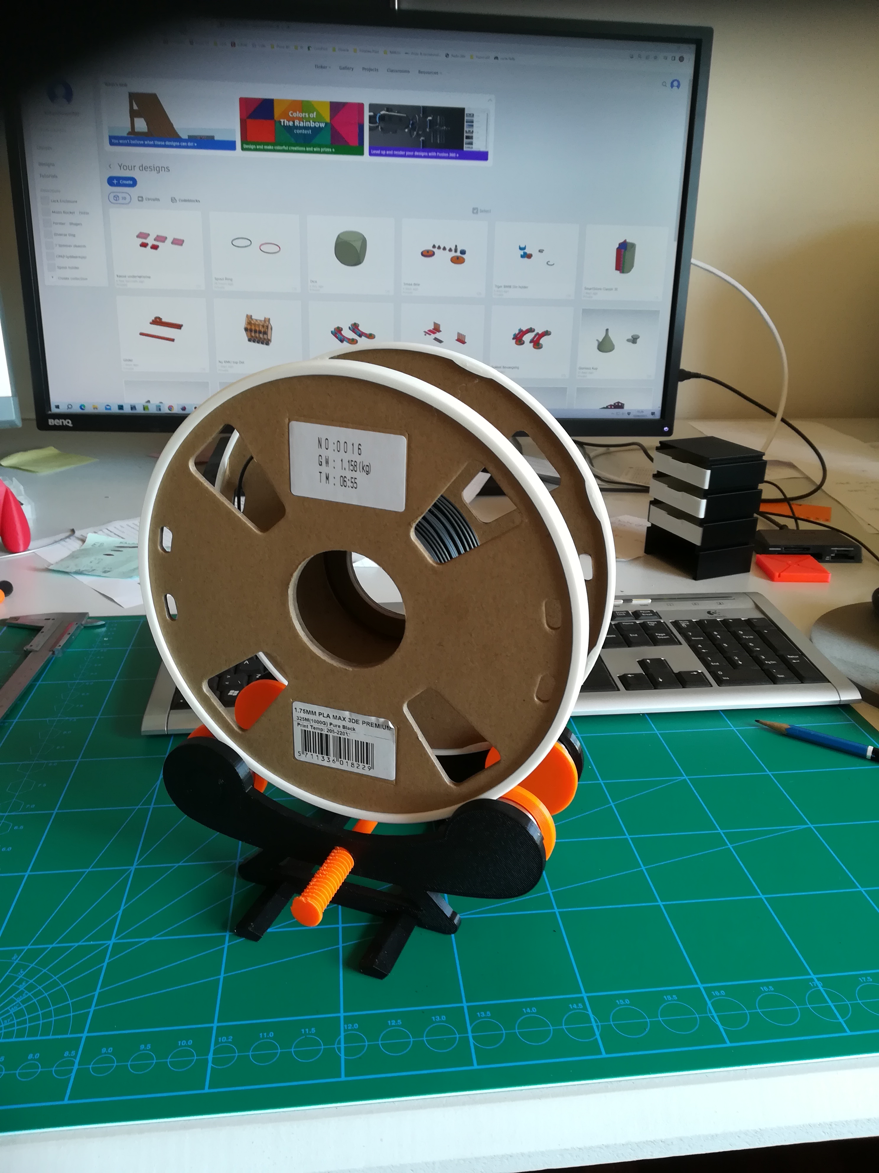 Cardboard spool ring