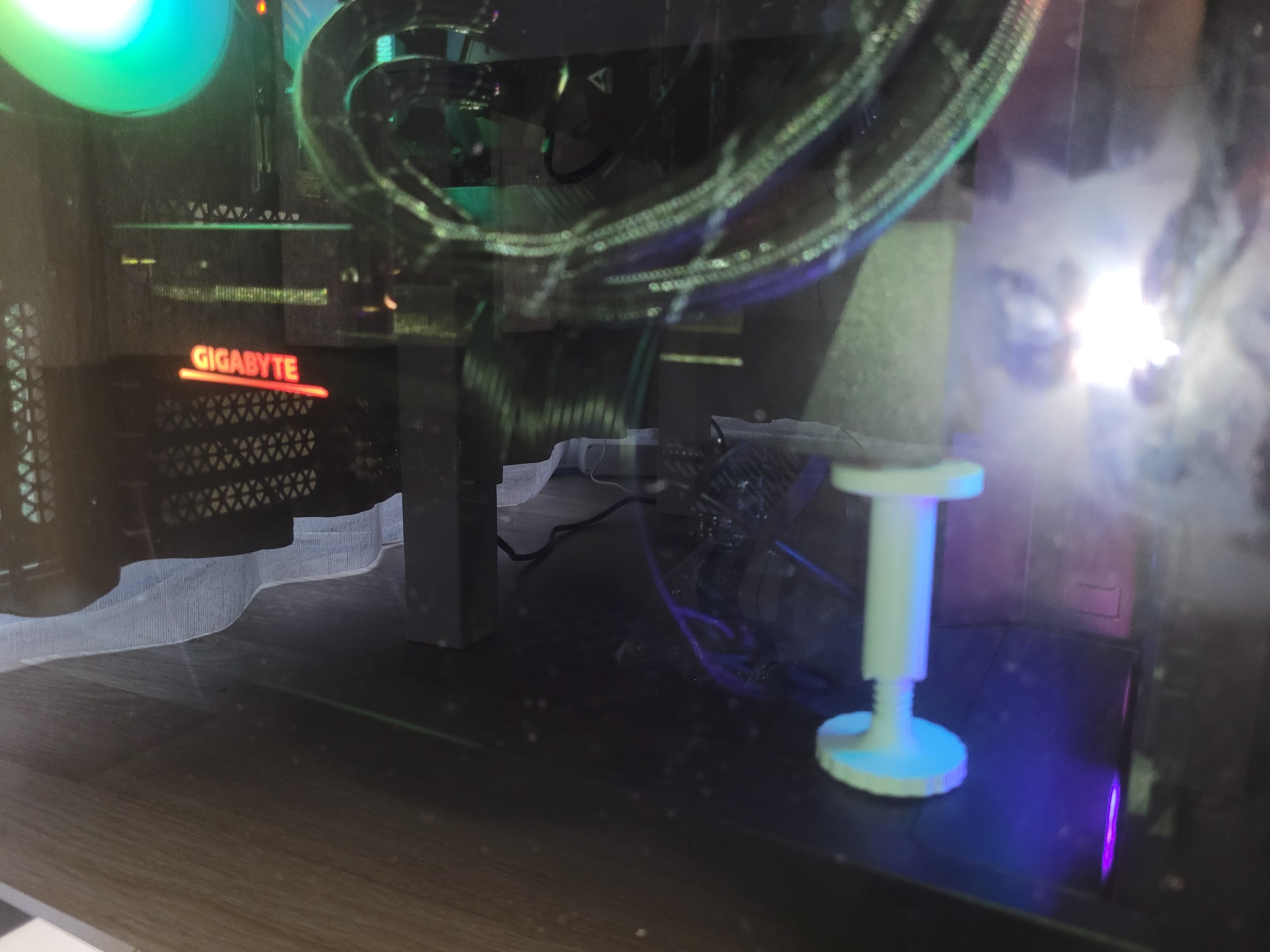 GPU Stand (3070TI & Corsair 4000x)