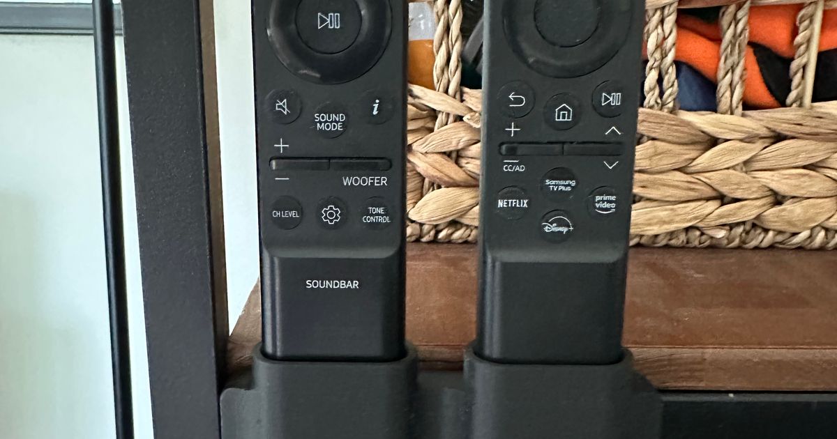 Samsung TV/Soundbar Remote Holder by Rilmar | Download free STL model ...