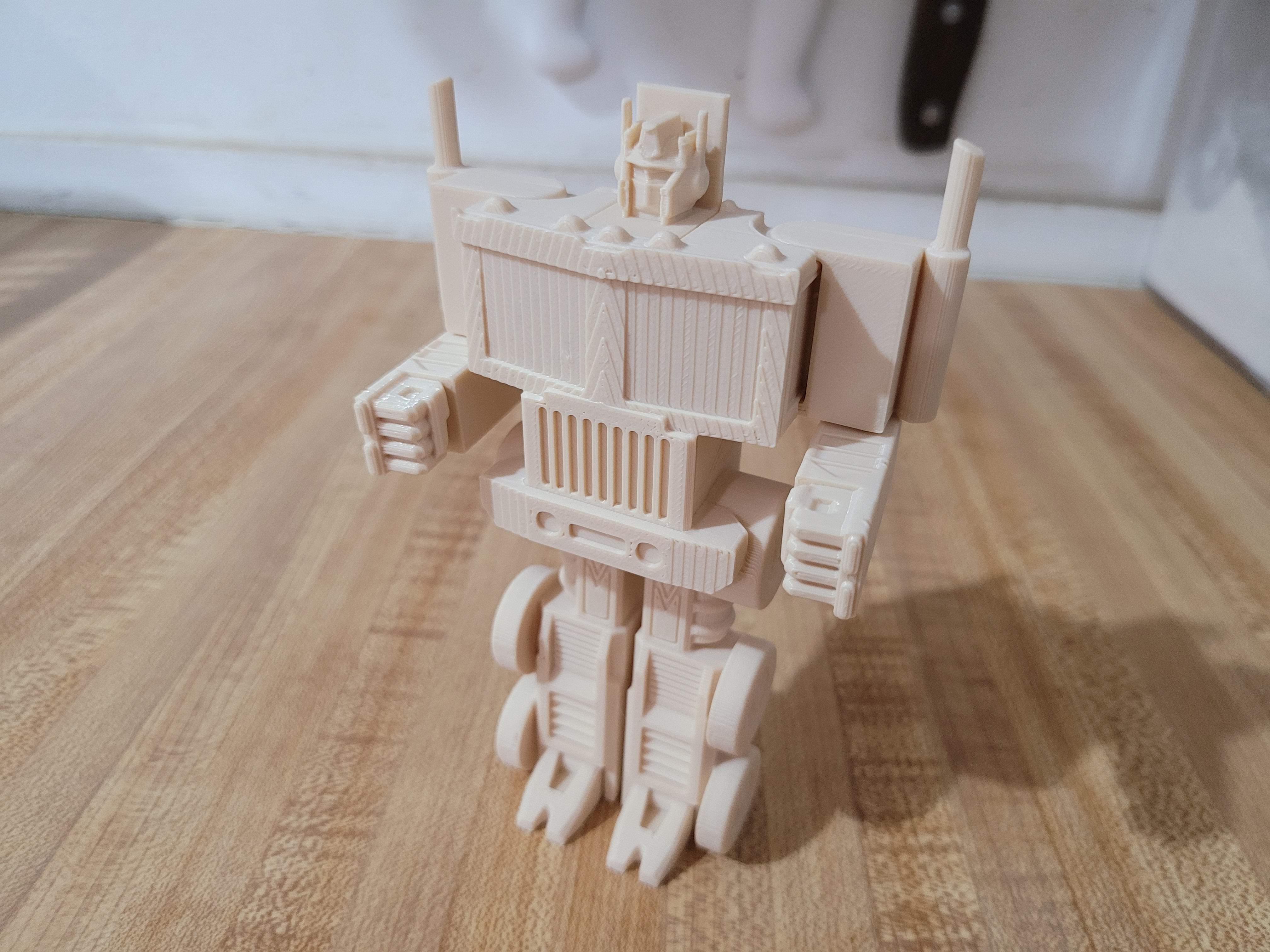 transformable-truck-robot-print-in-place-by-mocodroid-download-free