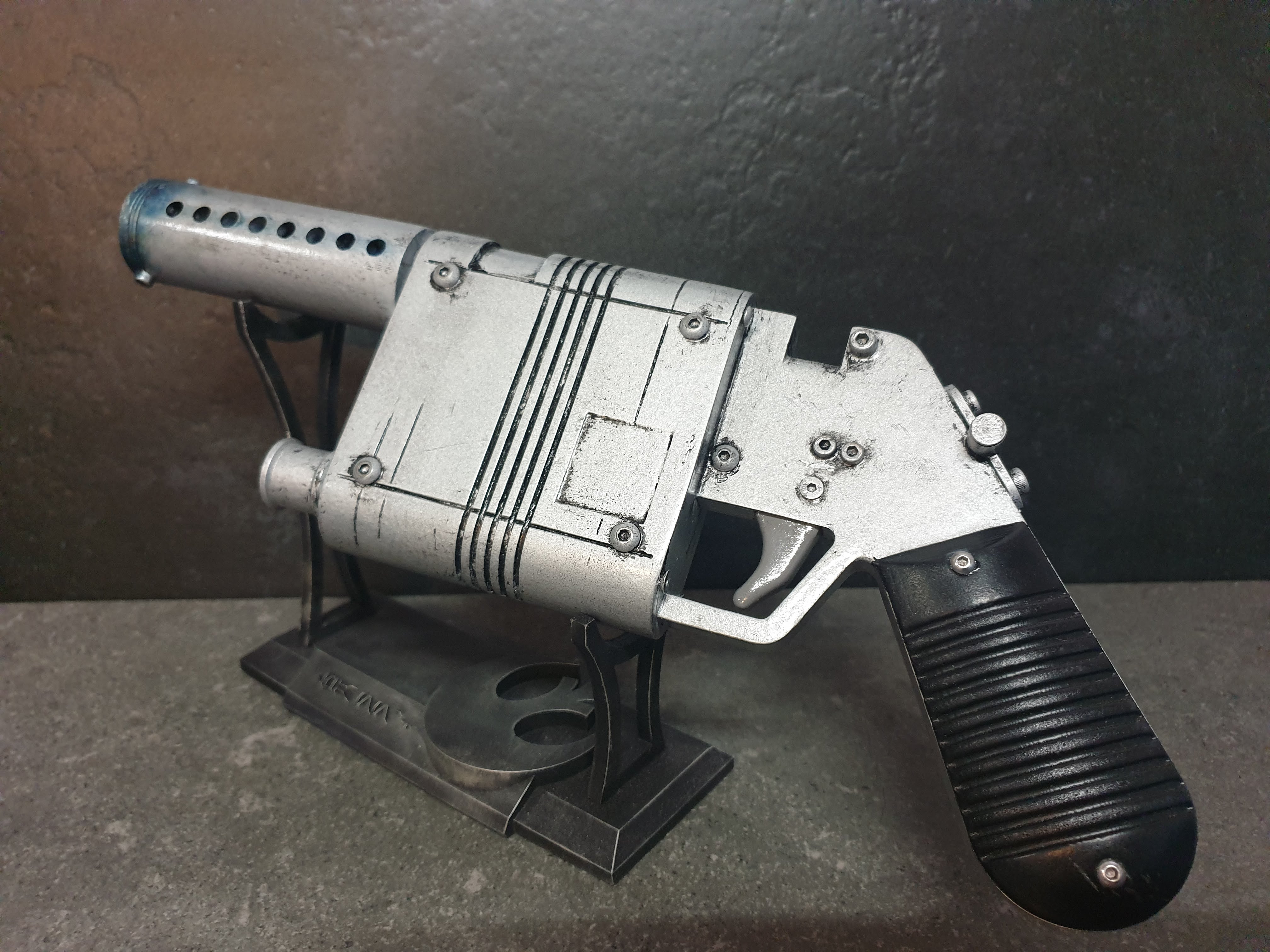 Star Wars - Rey's NN-14 Blaster