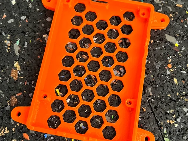 BTT PI V1.2 case bottom remix VESA 750