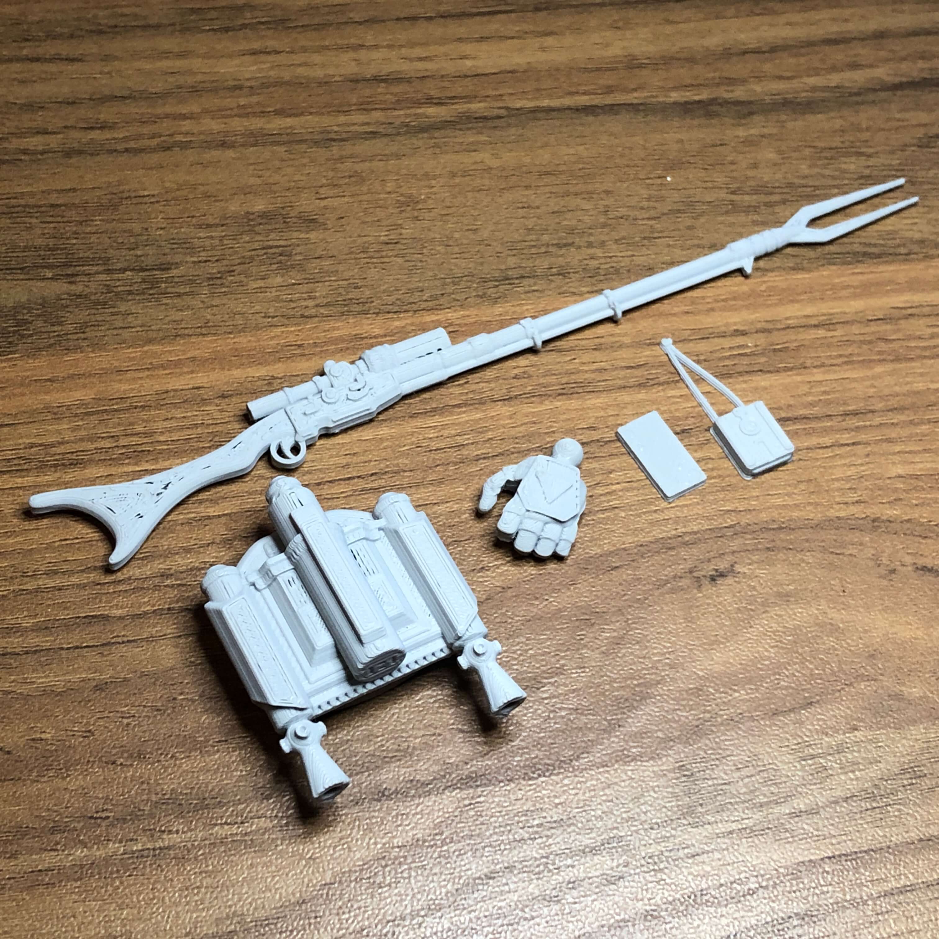 Extras & Items for Mandalorian Figure