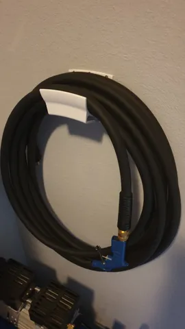 Parametric Hose bracket
