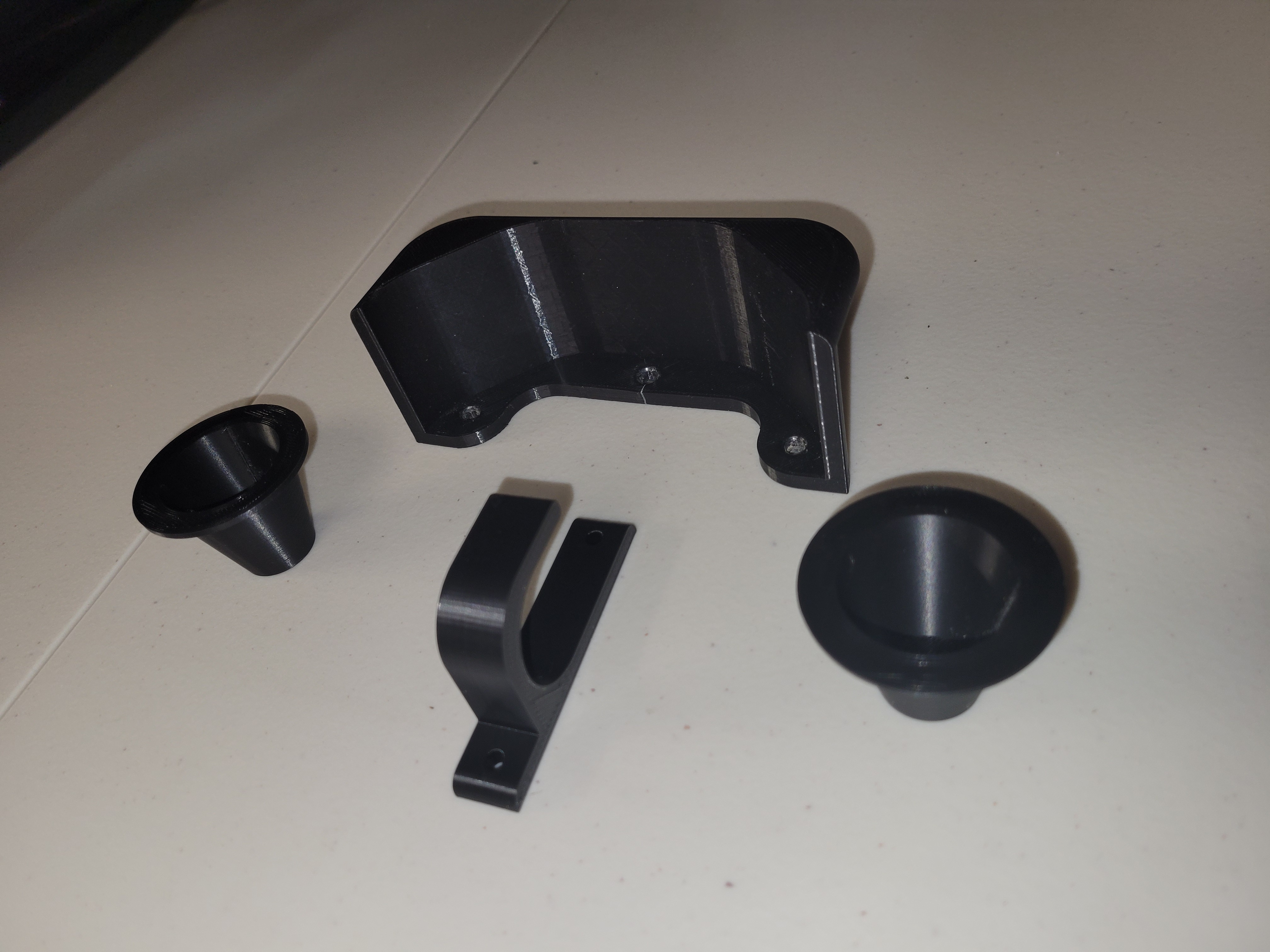 Quest 2 wall mount