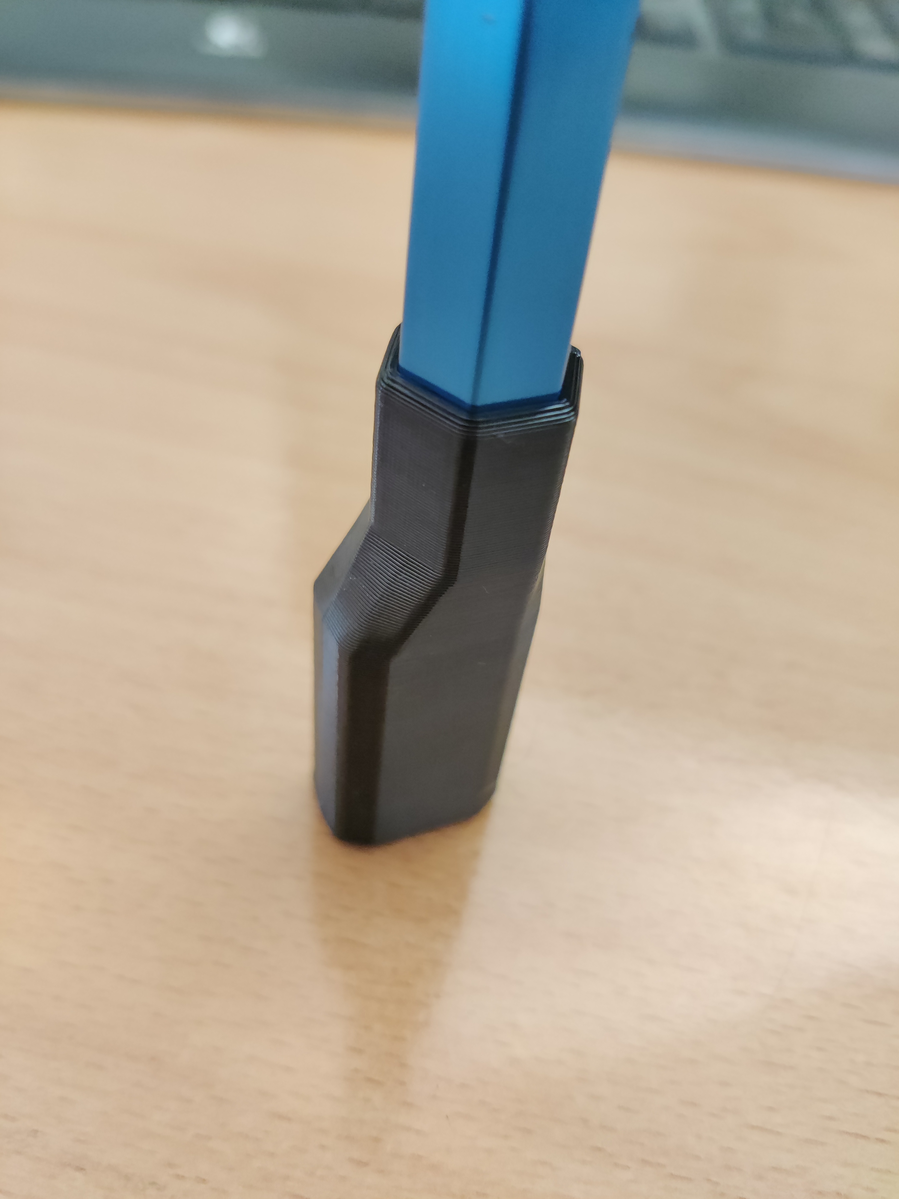 Miniatura 2 do modelo 3D Deburring tool cap
