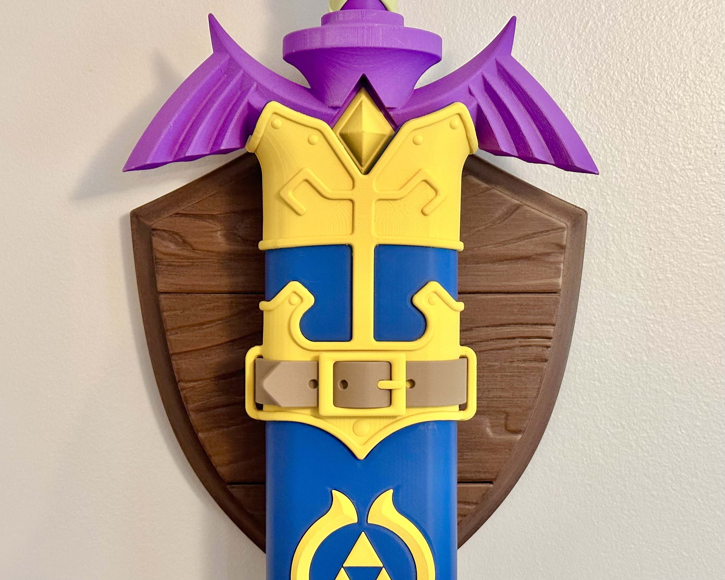 Zelda good Themed 3D Printed Sword and Shield Displays