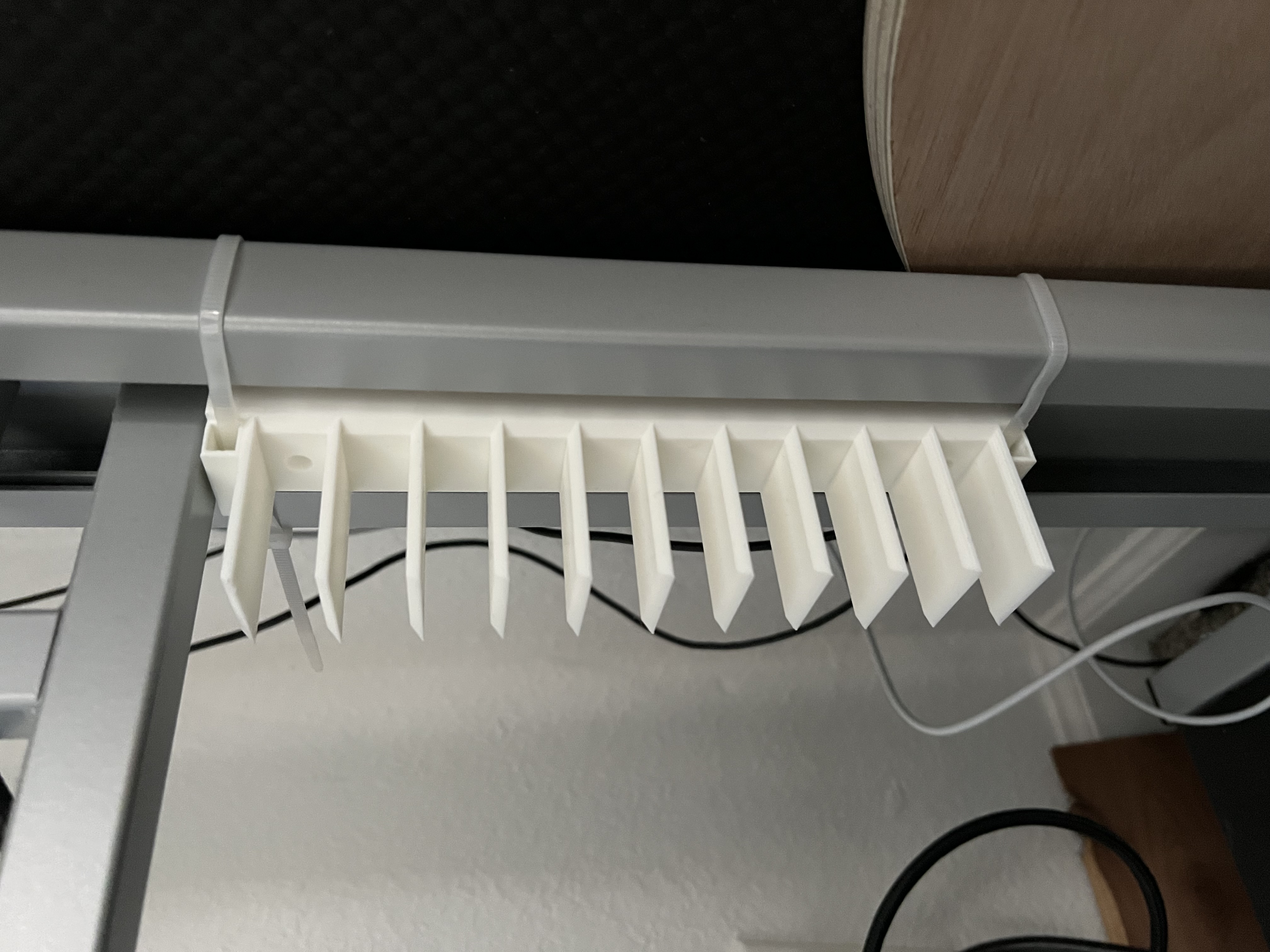 PS5 Game Holder for a Standing Desk Leg