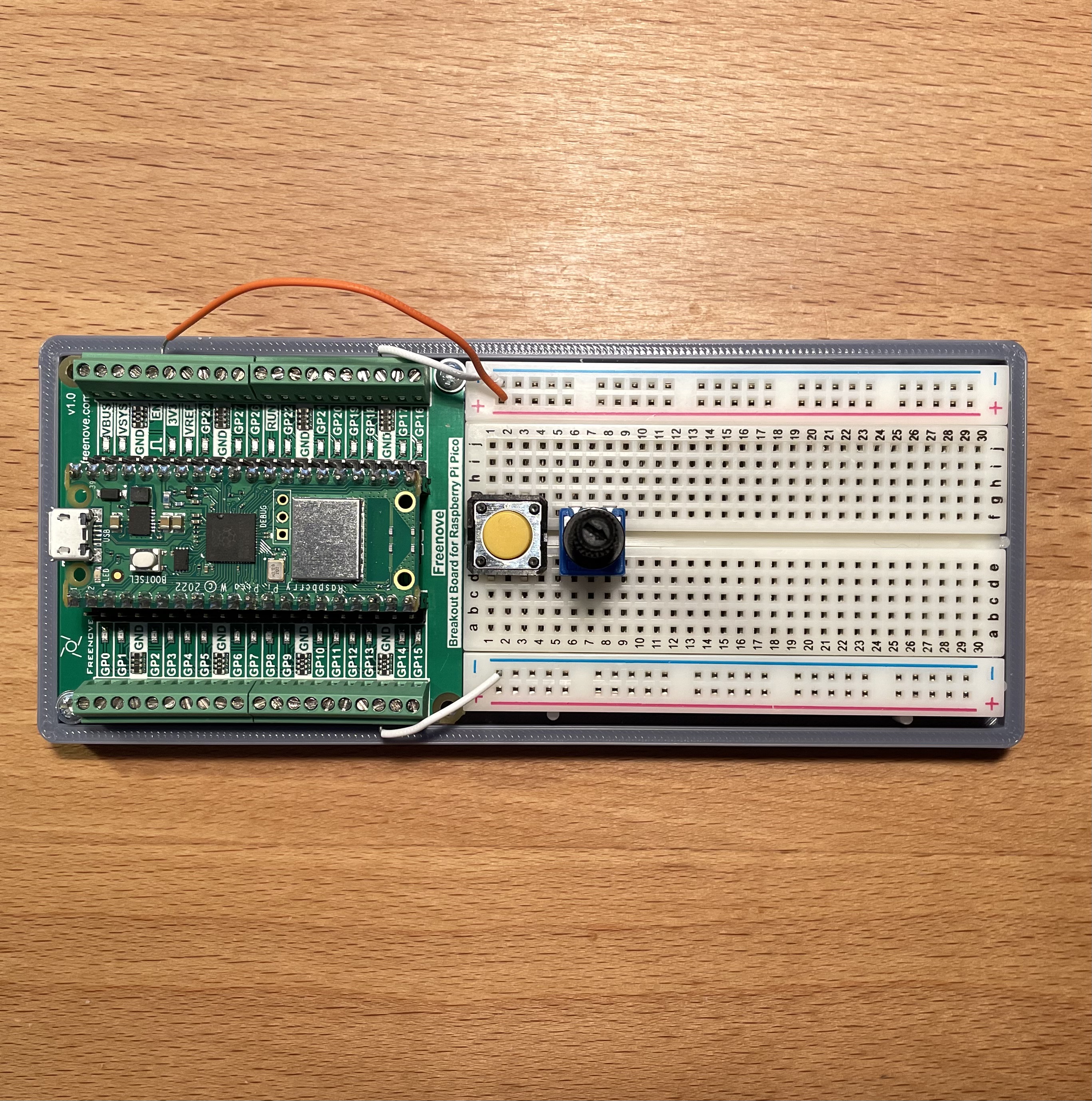 Raspberry Pi Pico Breadboard Carrier