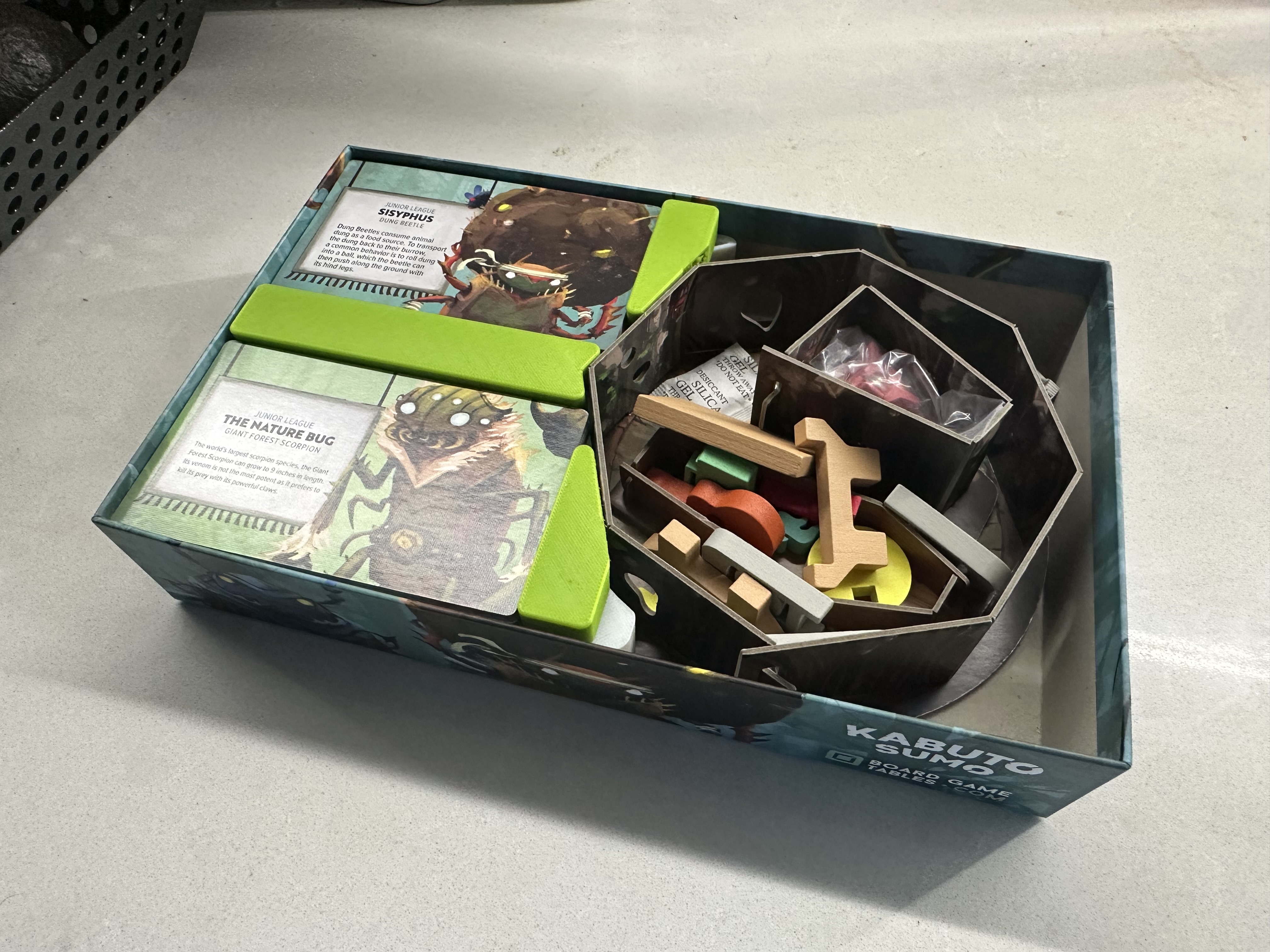 Kabuto sumo insert card holder