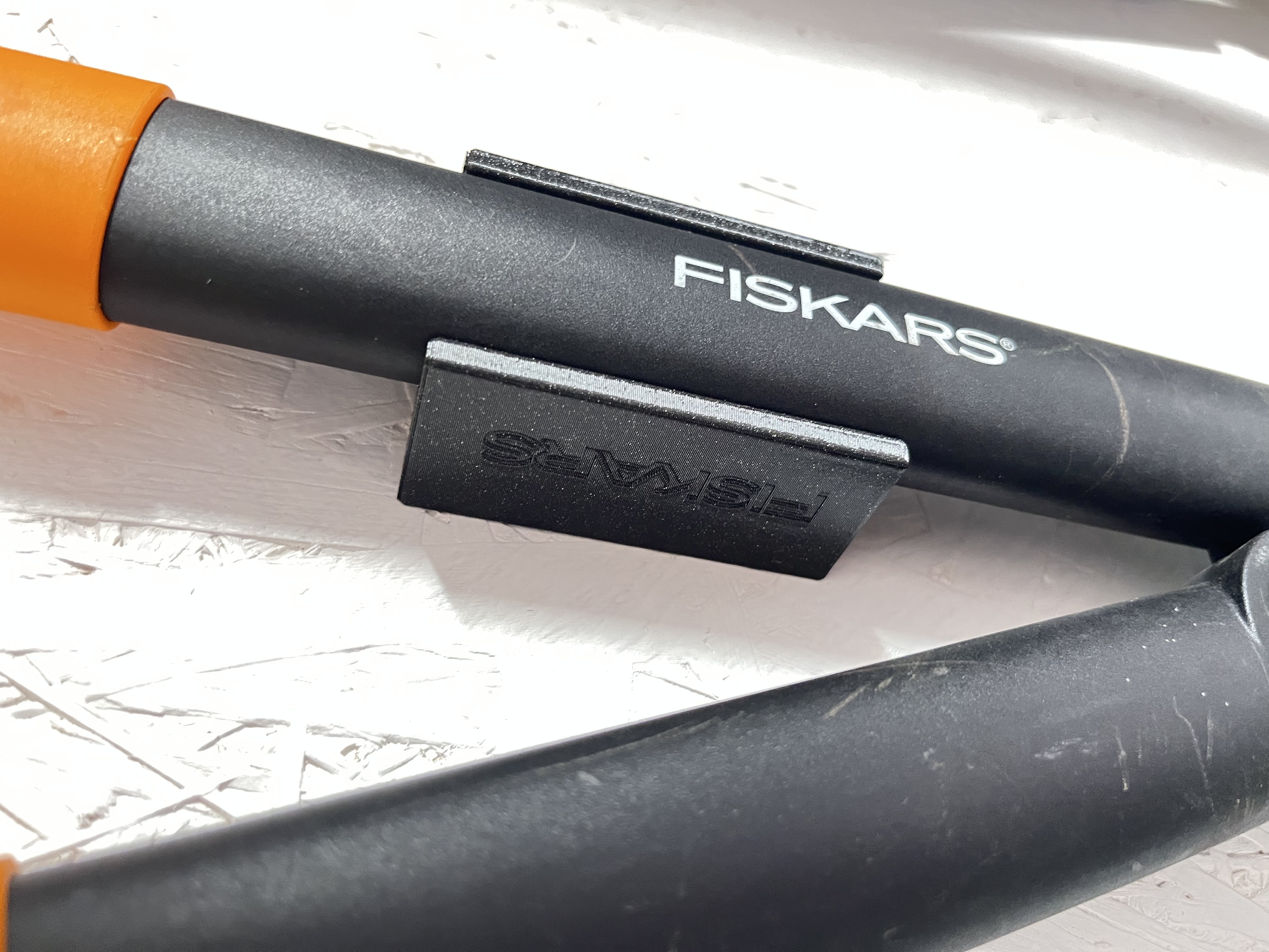 Fiskars Tool snap on clamp