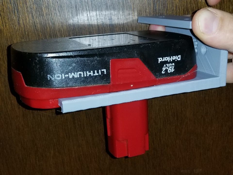 Craftsman Battery Mount by Qwiktune Download free STL model