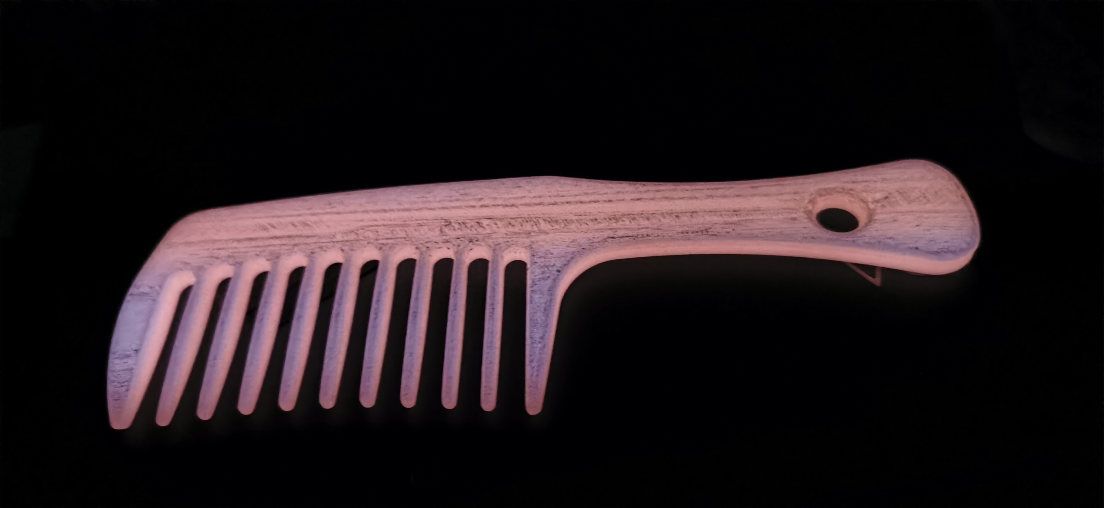 Wide-tooth comb