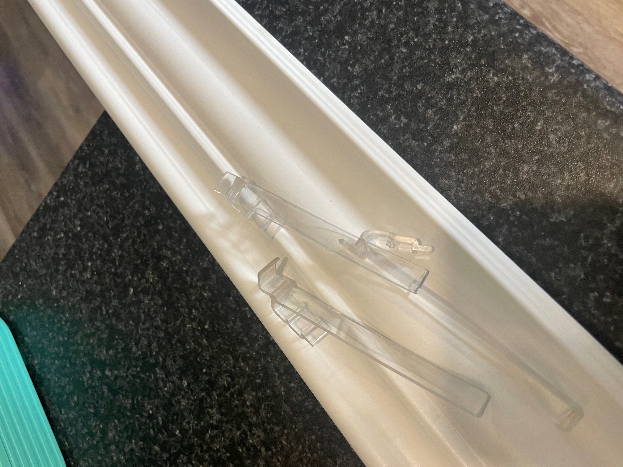 blind snap holder for crown molding by Waspjr Download free STL model