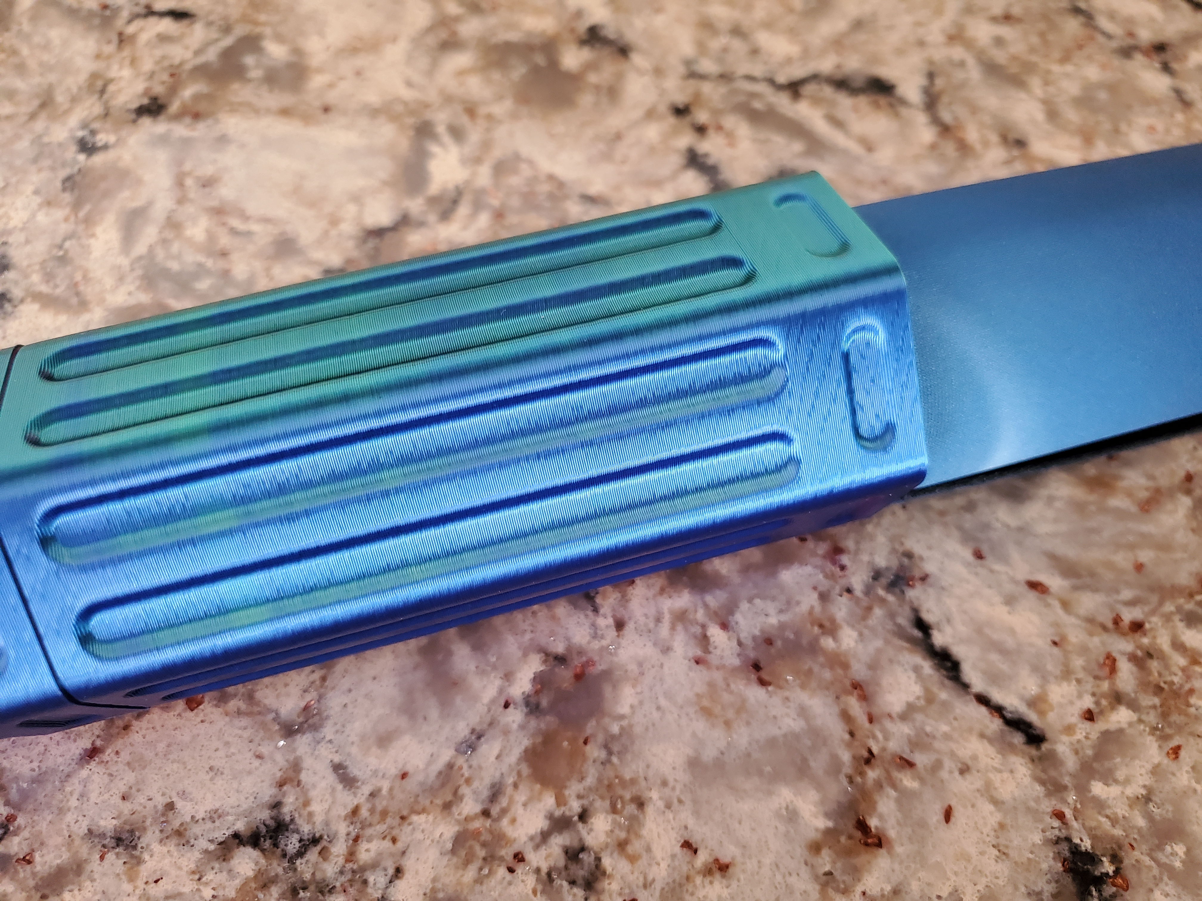 Vase Mode Playmat Tube Remix: Stripes