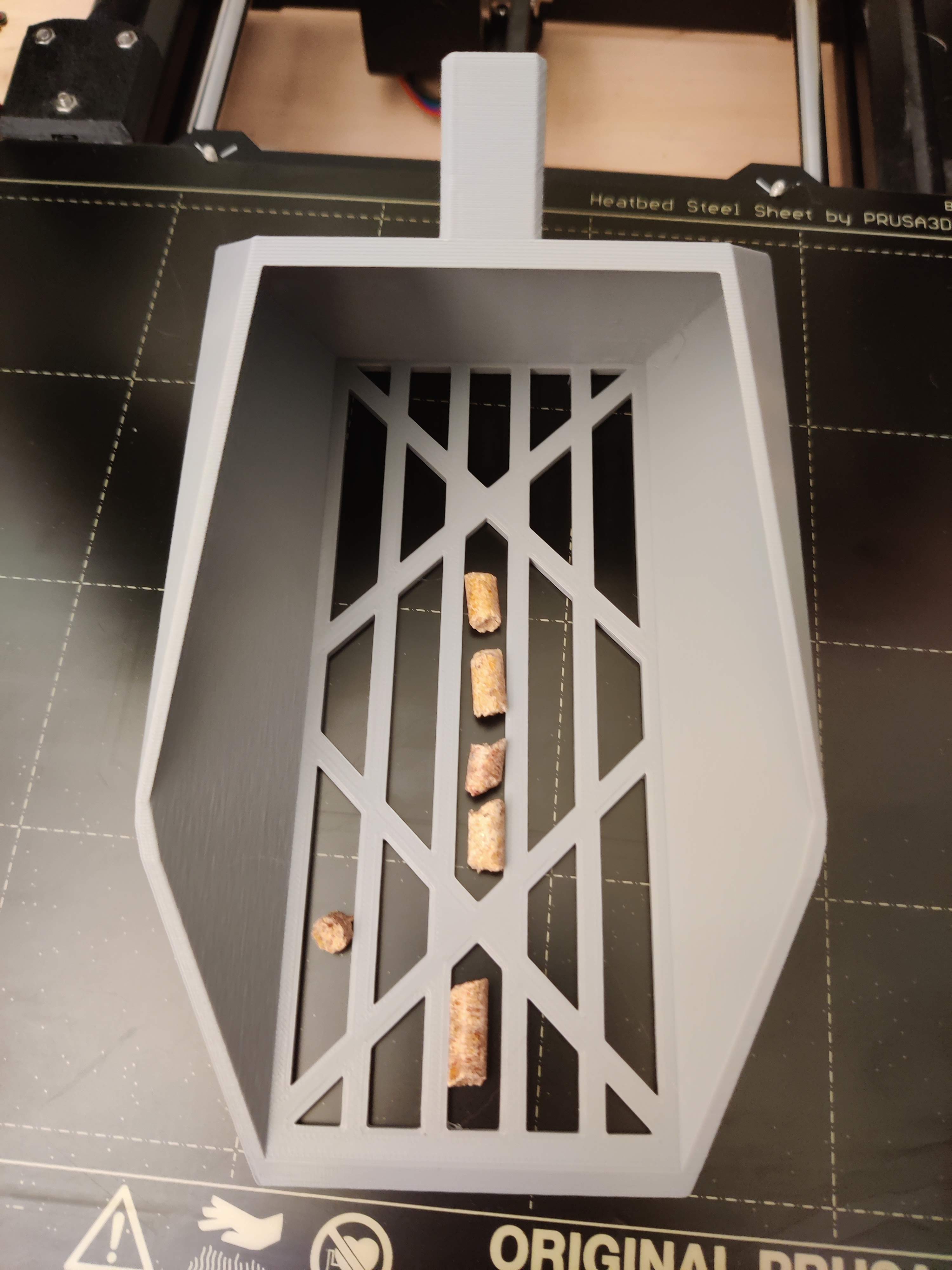 Pellet Litter Scoop by Jogaklaa Download free STL model