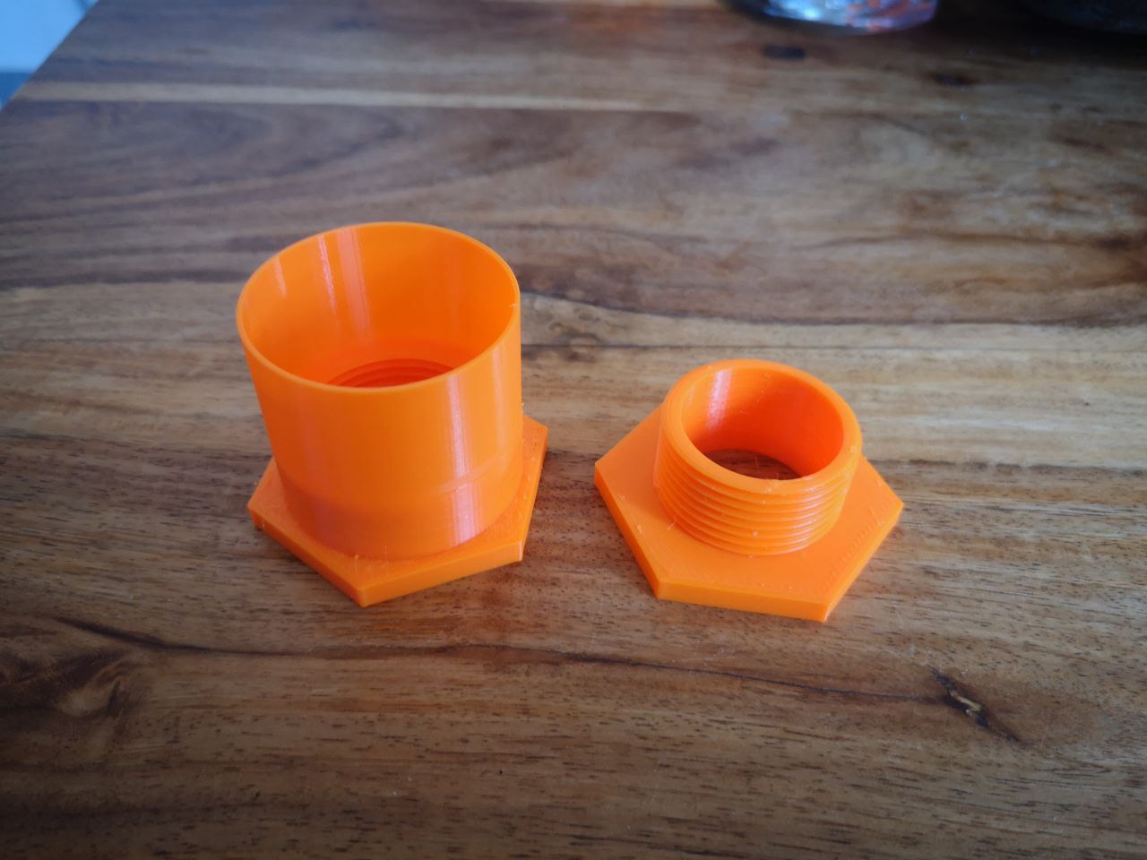IBC tank DN40 connector with HEX