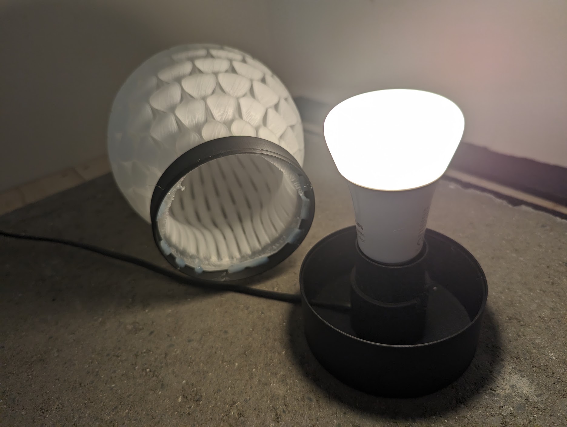 Lamp Body for A *slightly* Overengineered Olpe Vase — miniatura 3