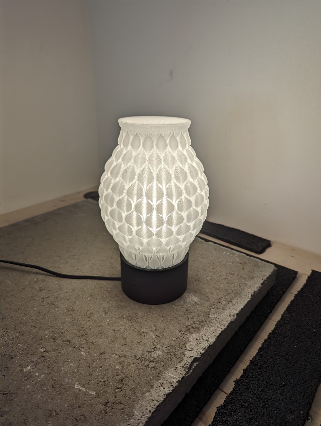 Lamp Body for A *slightly* Overengineered Olpe Vase