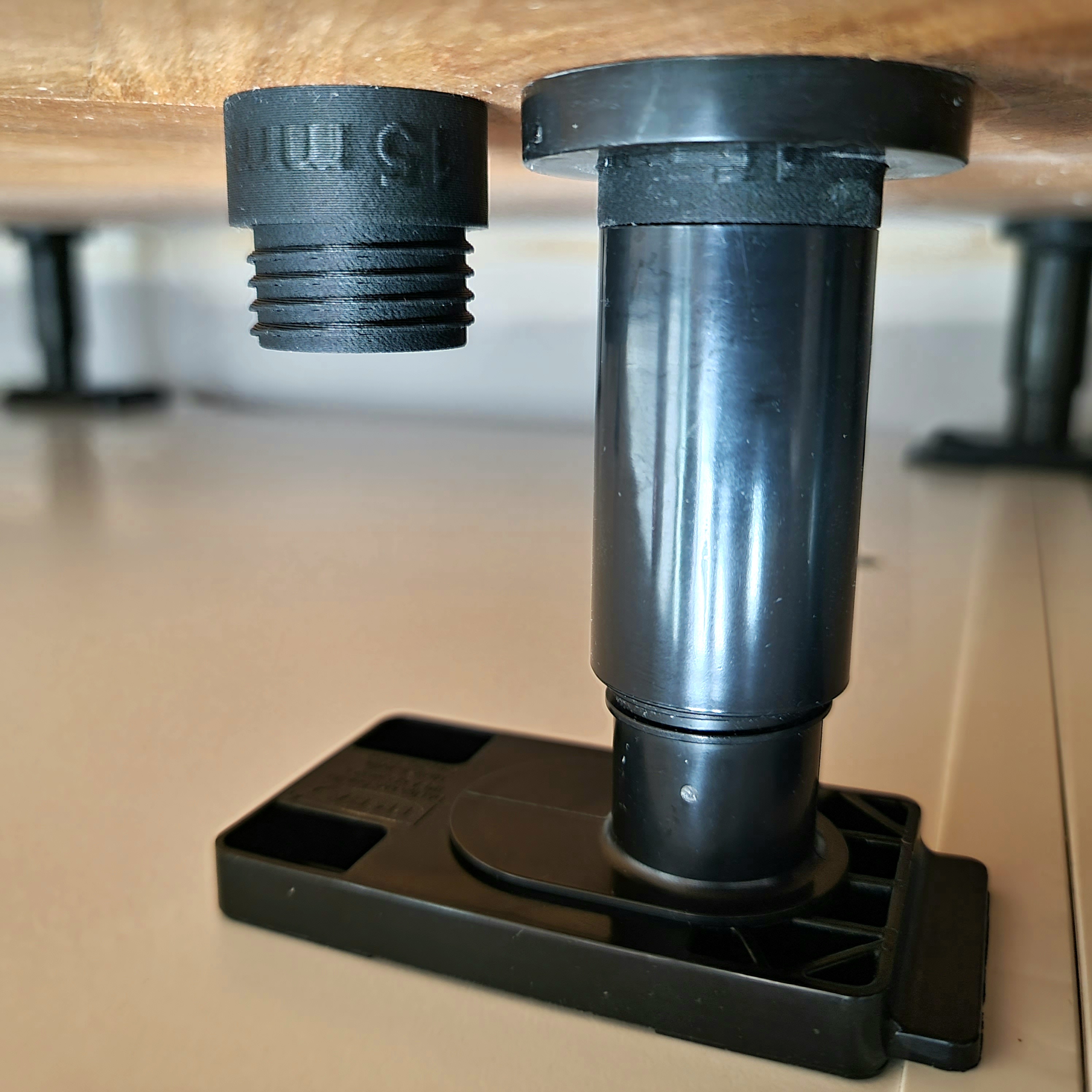 Ikea Metod Screw On Leg Extender for Roborock by betucanprintthat