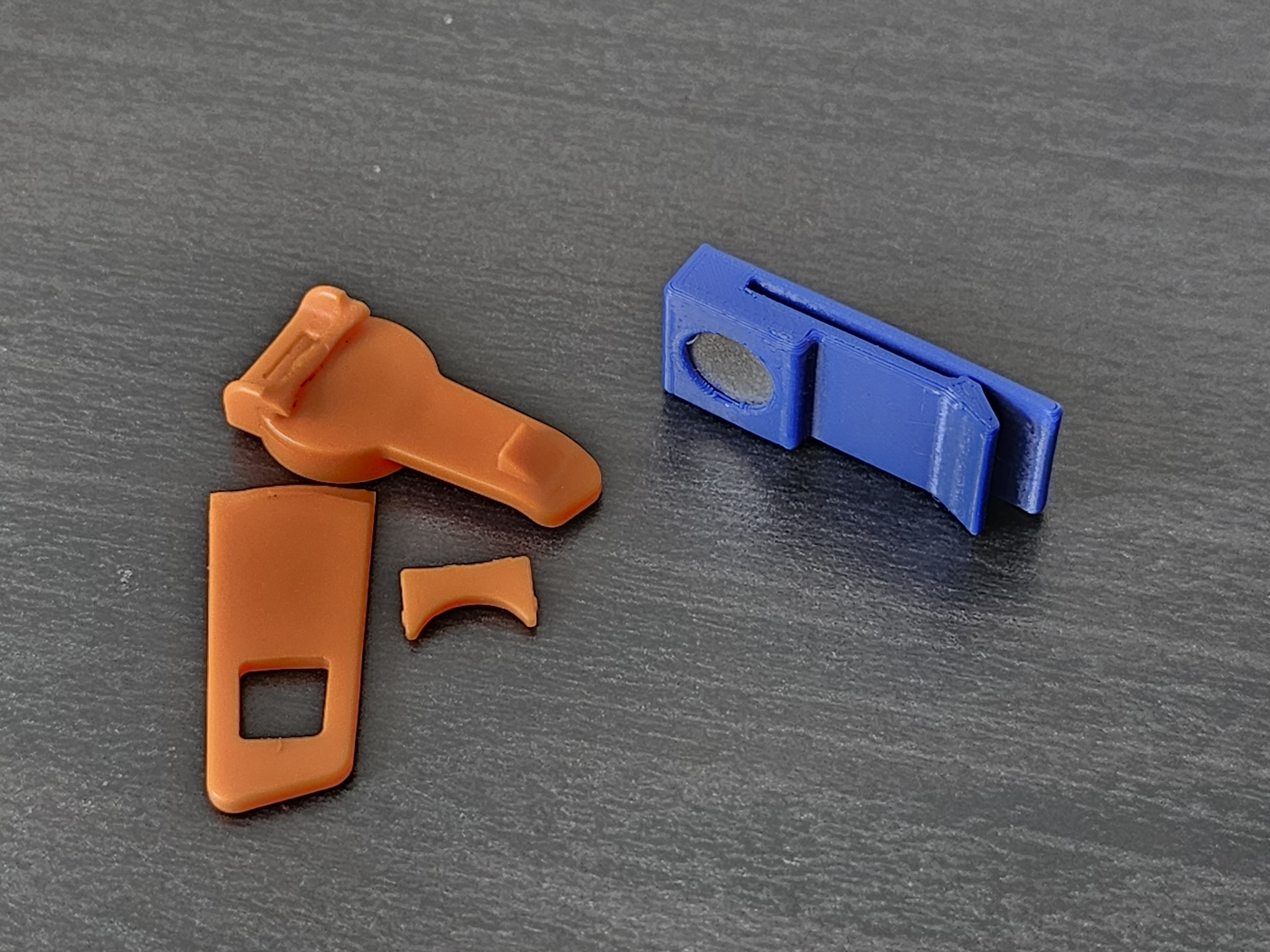 Source Hydration Clip by Nornee Download free STL model