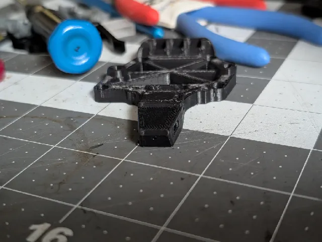 EBB36 Gen2 Mini Sherpa Mount with Wire Hole