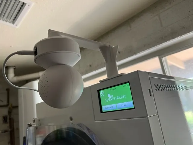HarvestRight Camera Mount