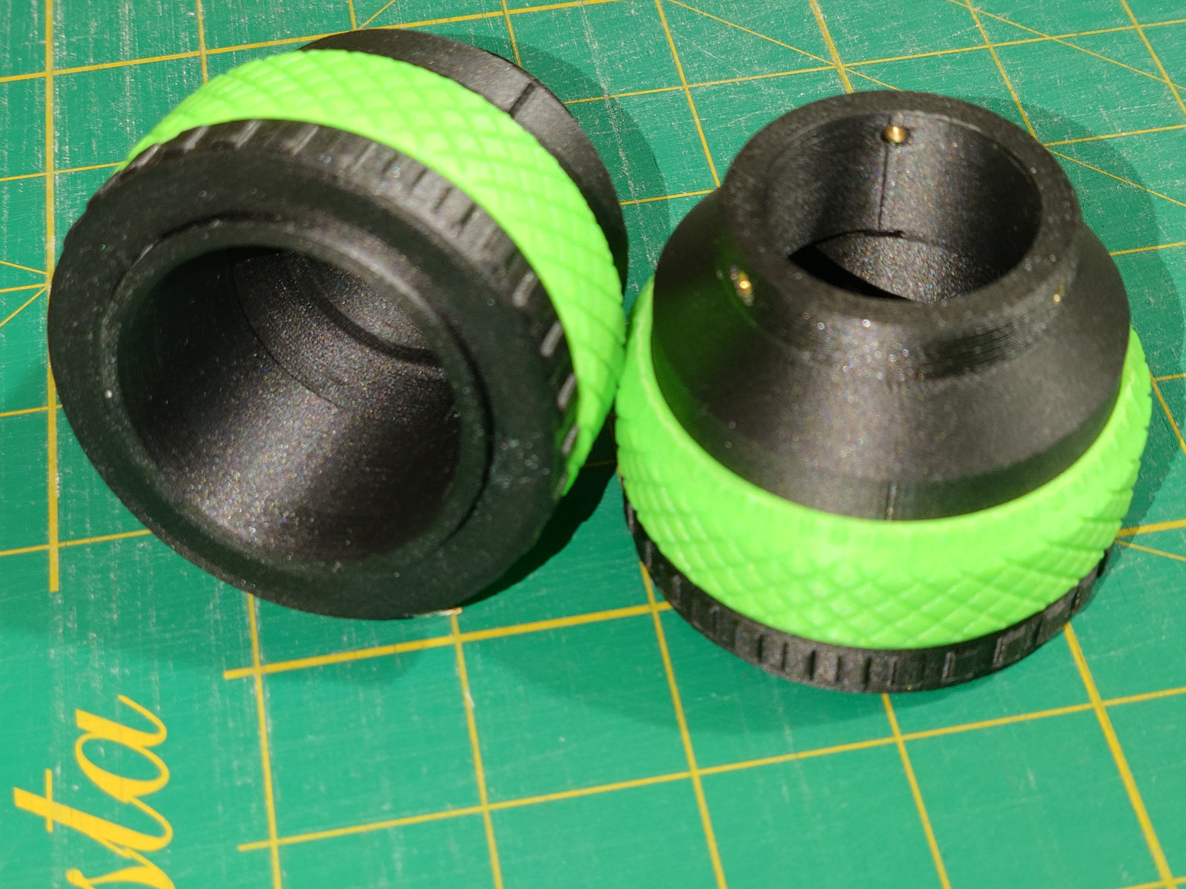 M42 Twin Helix Non Rotating Helical Focuser