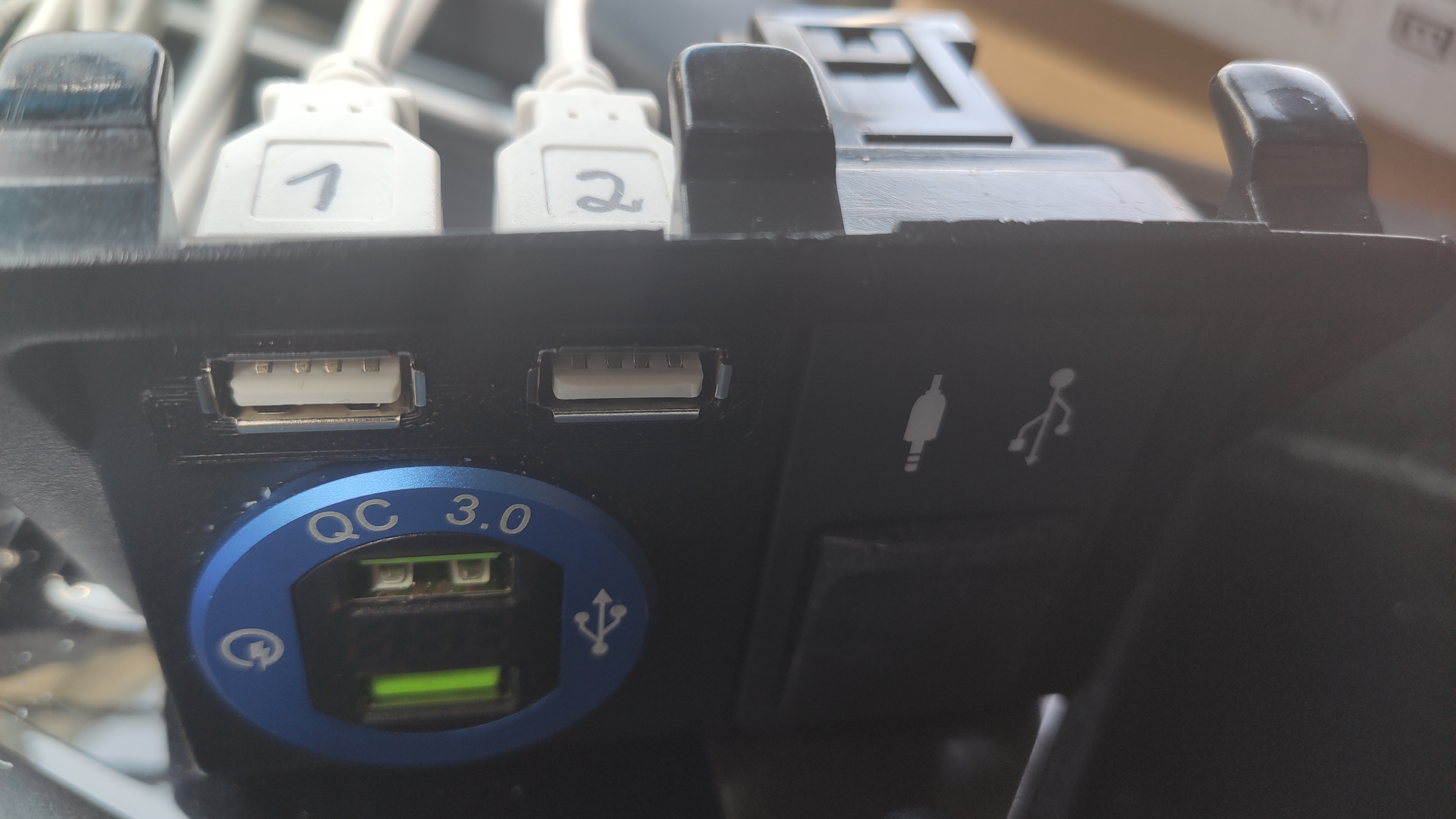 Add 2 USB Outlets to CAR