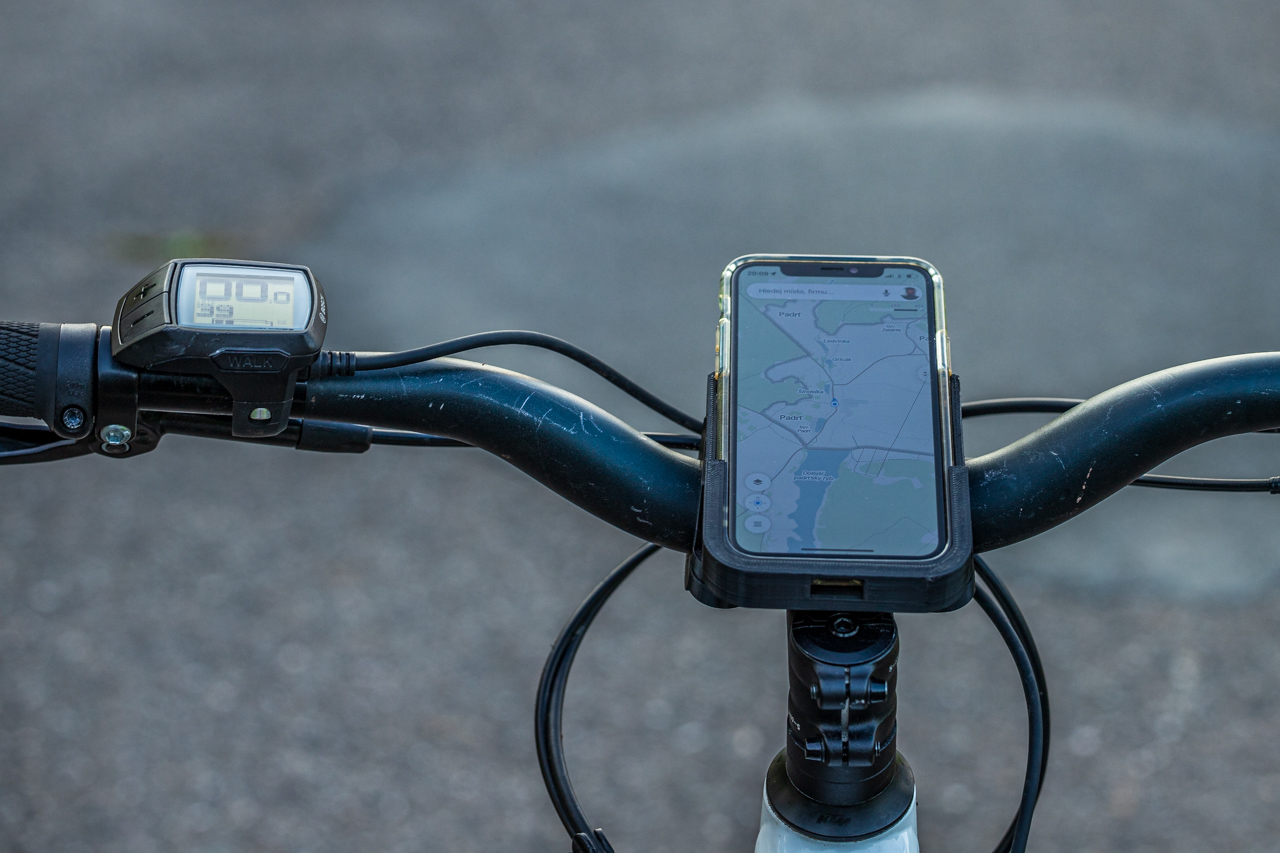 IPhone Bike Holder By Bas Download Free STL Model Printables iphone-bike-holder-by-bas-download-free-stl-model-printables