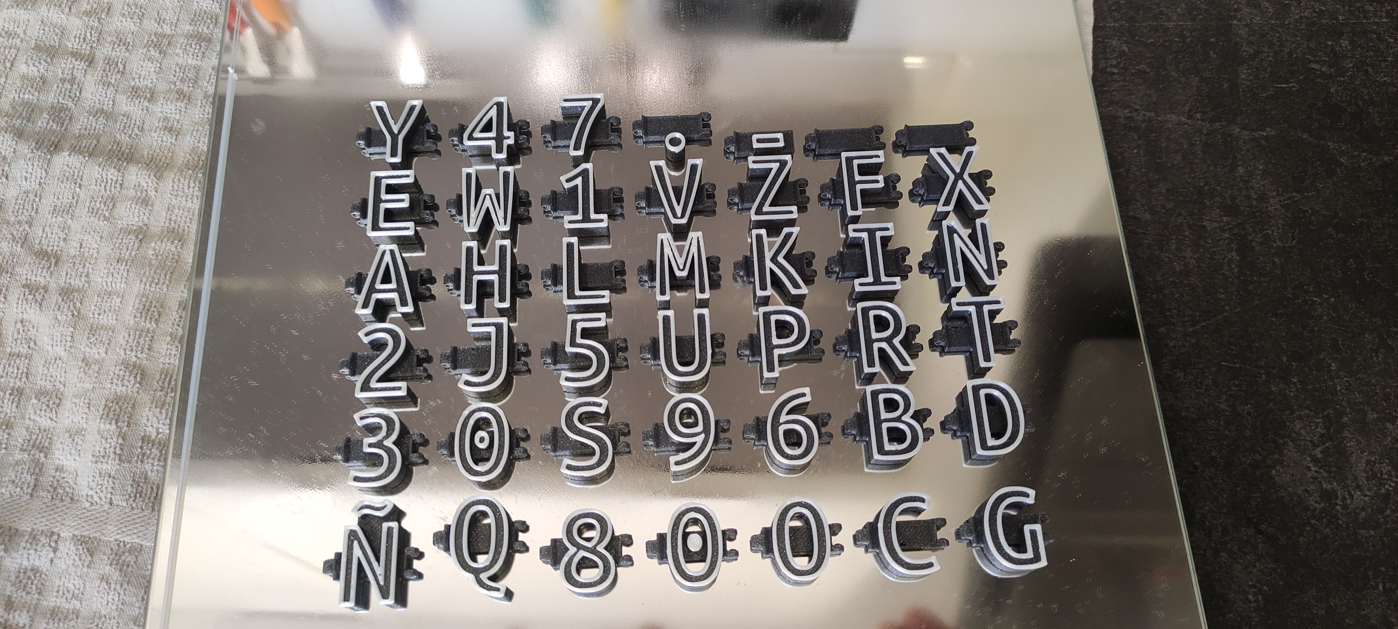 Words alphabet completed articulated