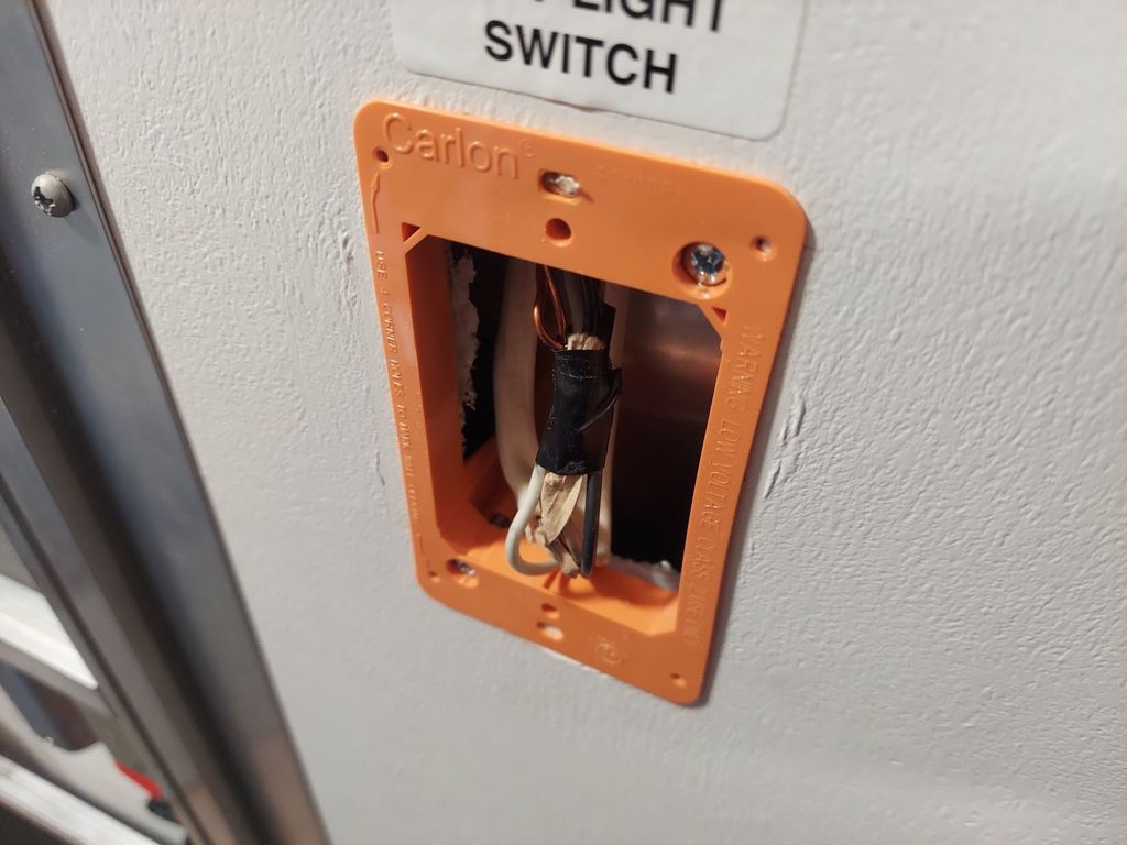 Wireless switch adapter plate