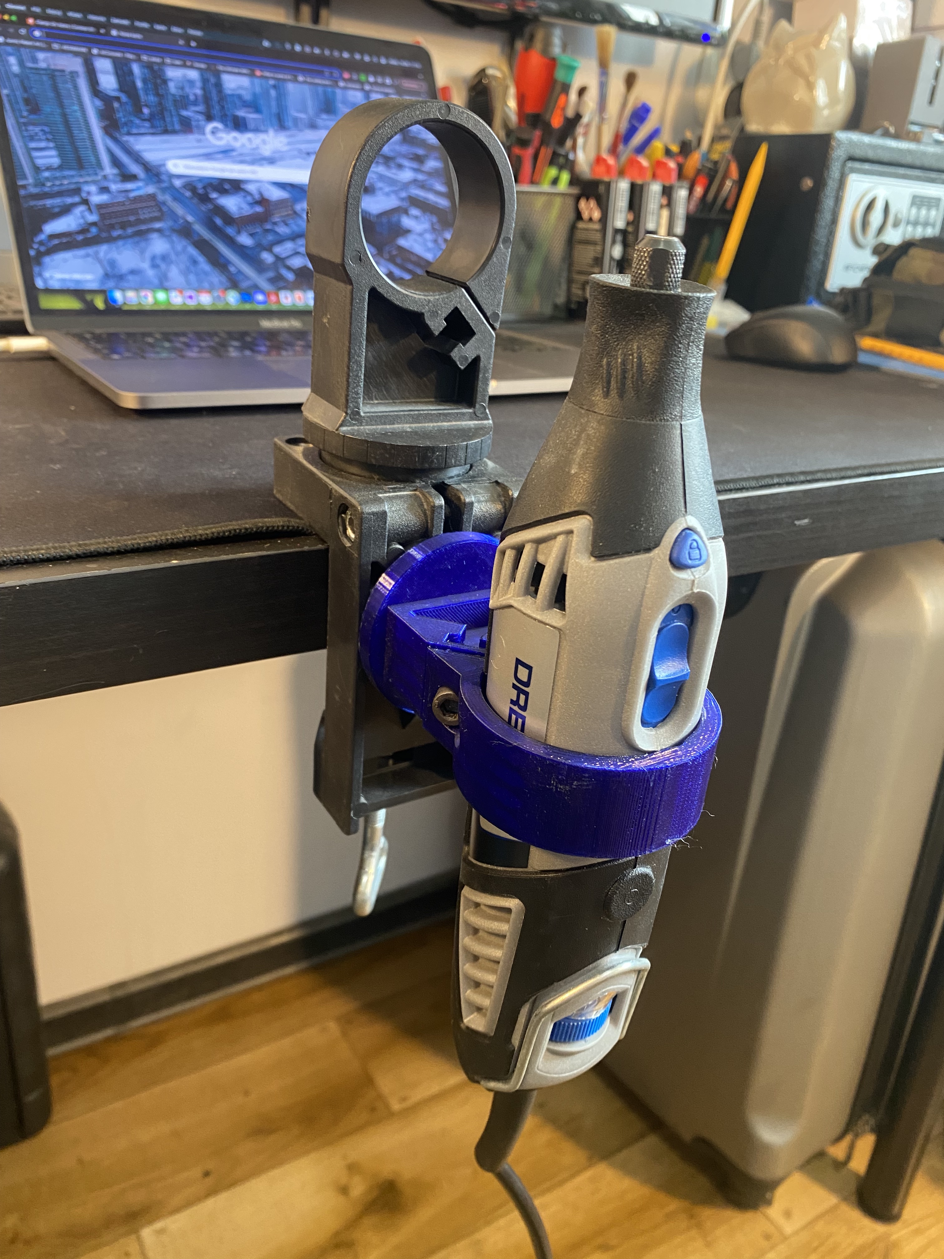 Dremel 4000 table clamp attachment / mod
