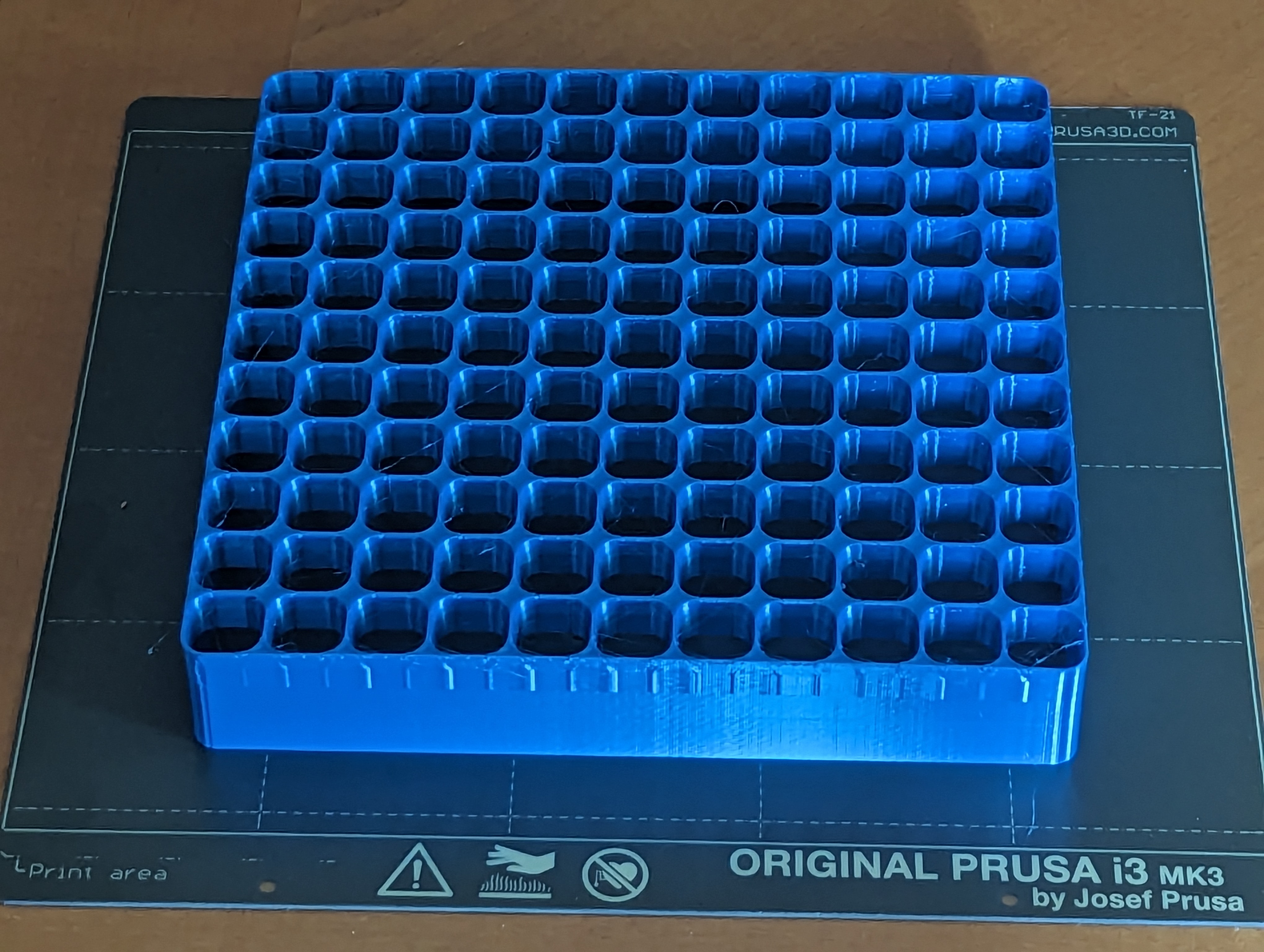 Holder for 121 markers (11x11)
