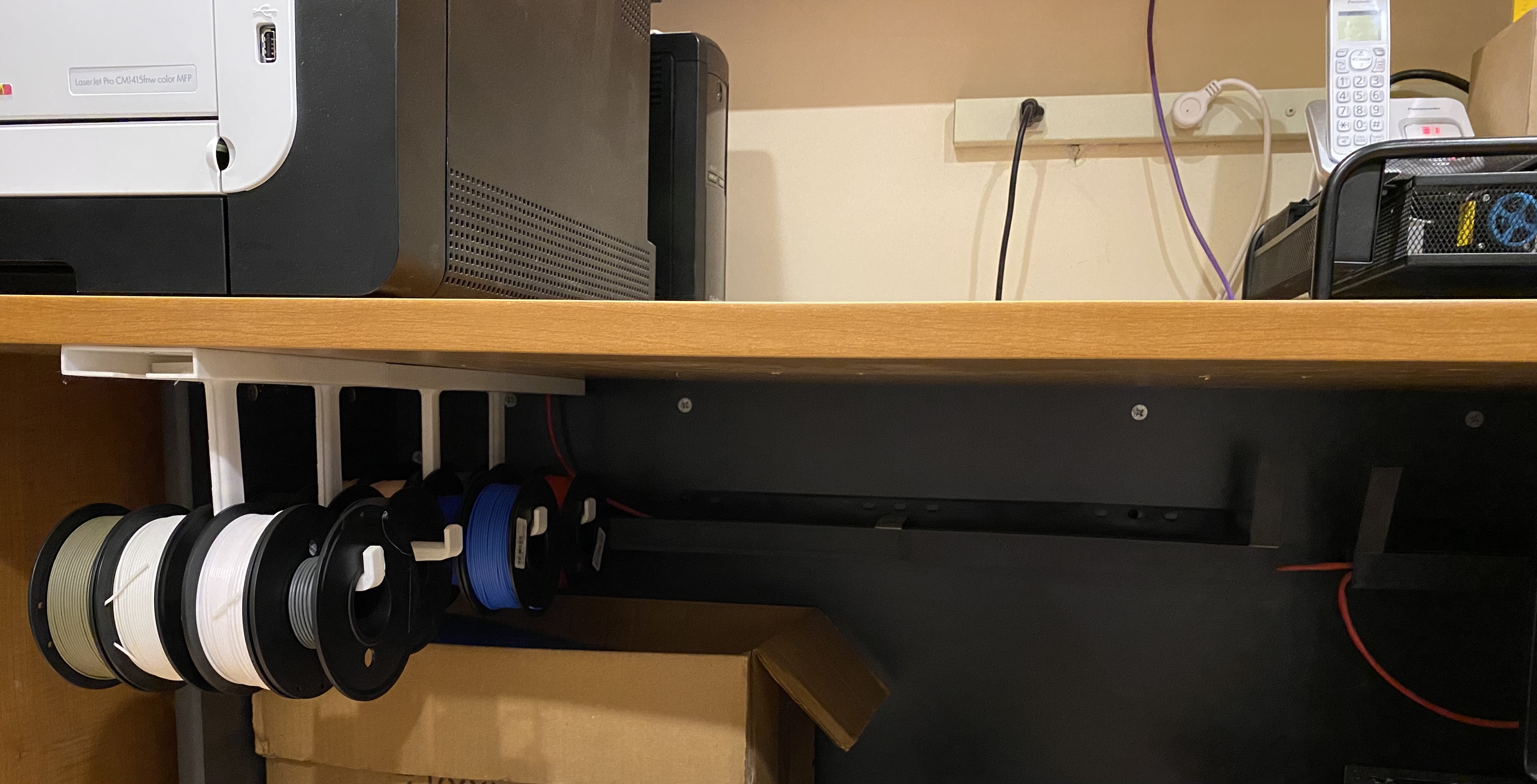 Under Shelf / Under Desk filament holder