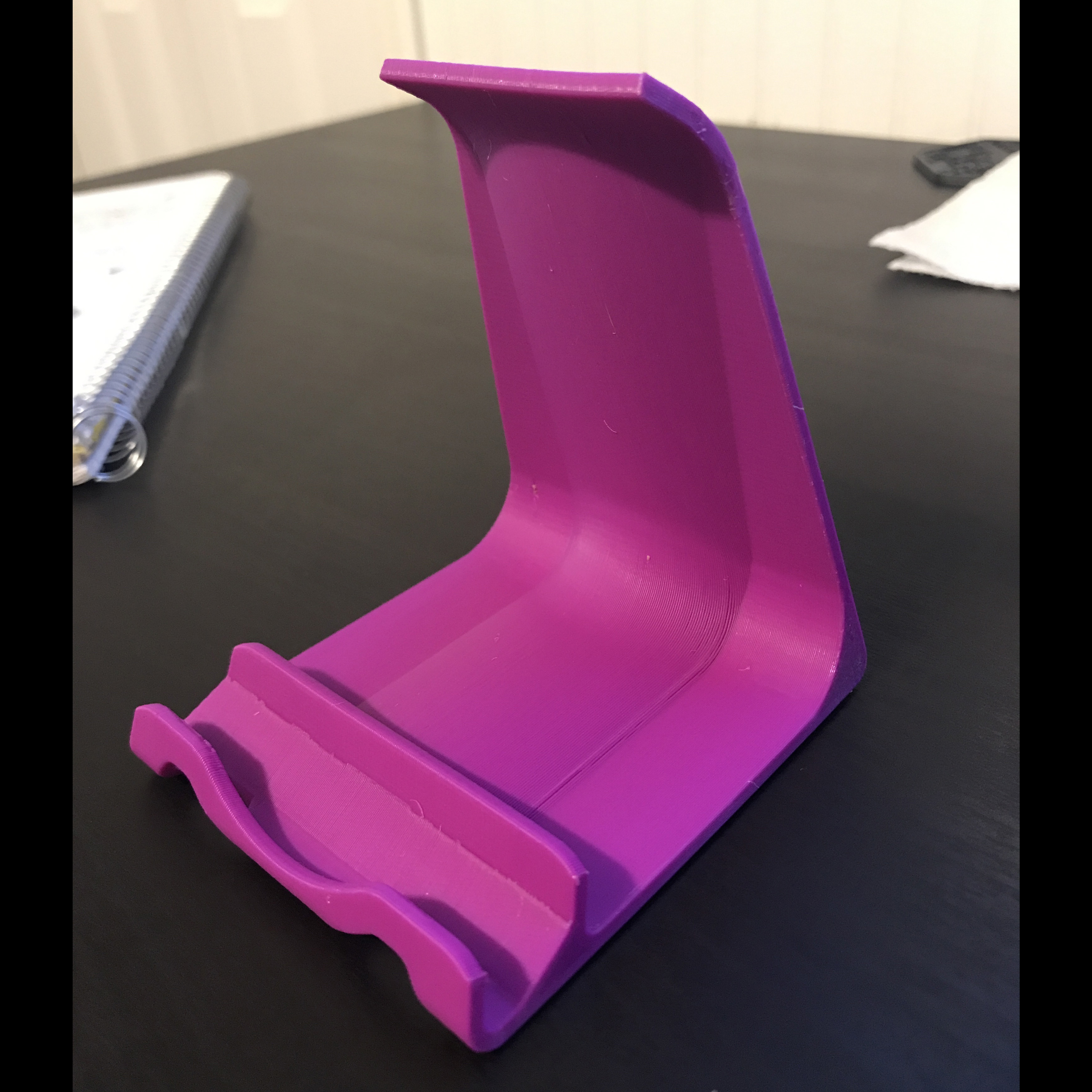 Phone stand - Loopy case and Popsocket compatible