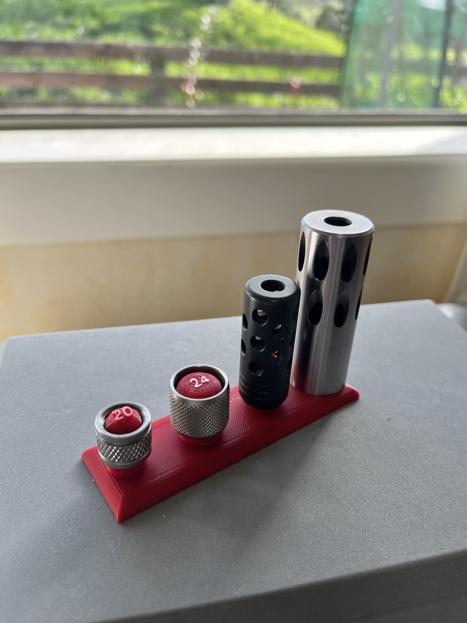 Modular holder / storage / organizer for rifle & pistol barrel thread ...