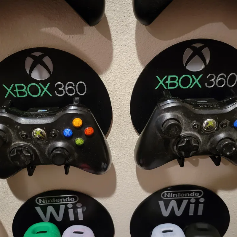 Xbox Controller Wall Mount [Legacy - See description] by MJJoaquin, Download free STL model